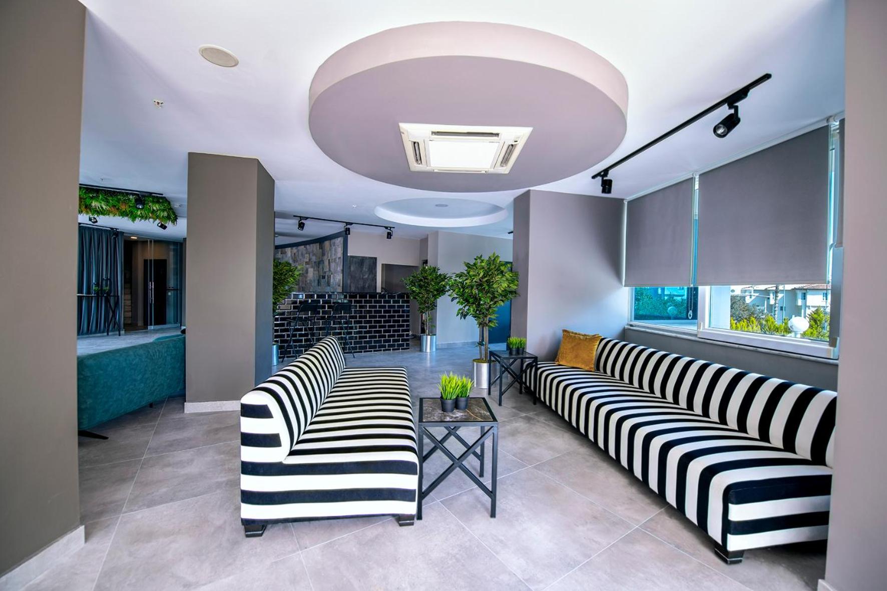Tourist Hotel - Image 61