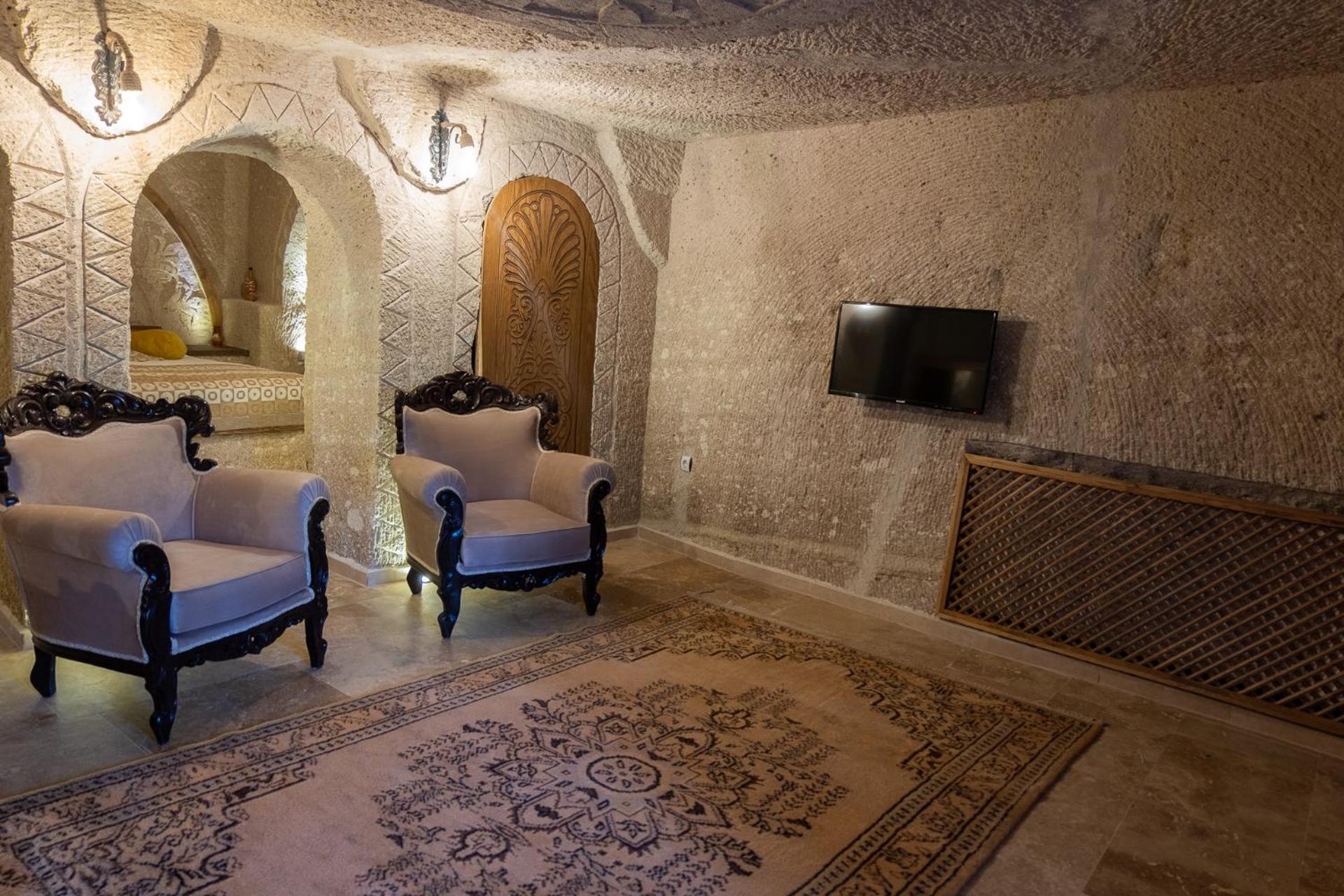 Grand Elite Cave Suites - Image 123