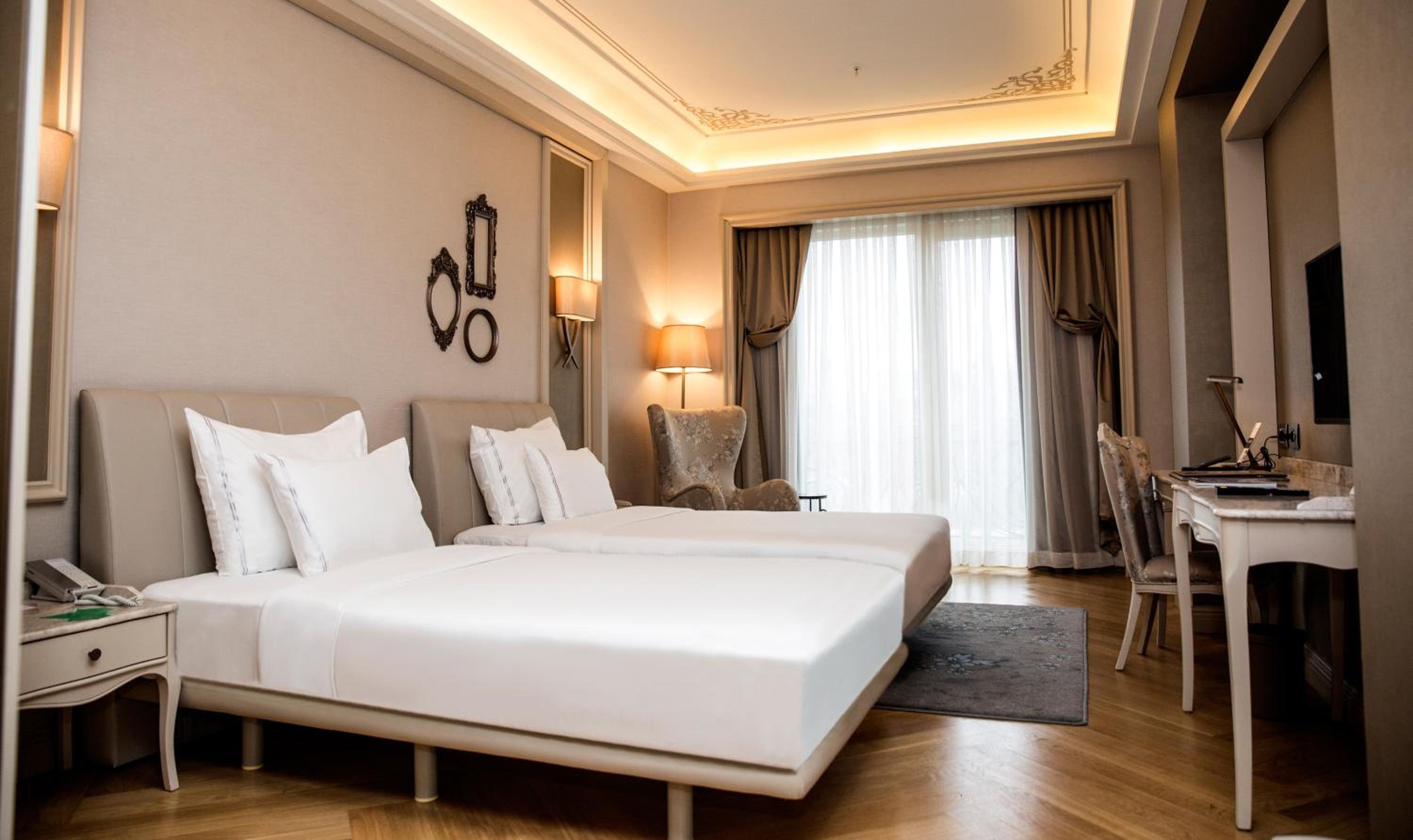 Lazzoni Otel - Image 23