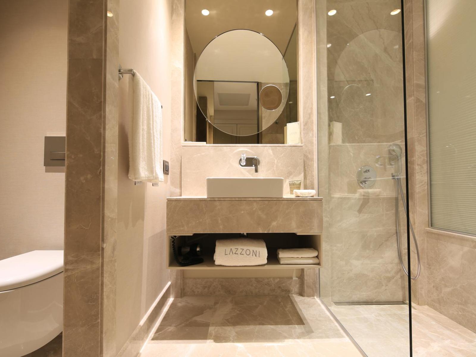 Lazzoni Otel - Image 20