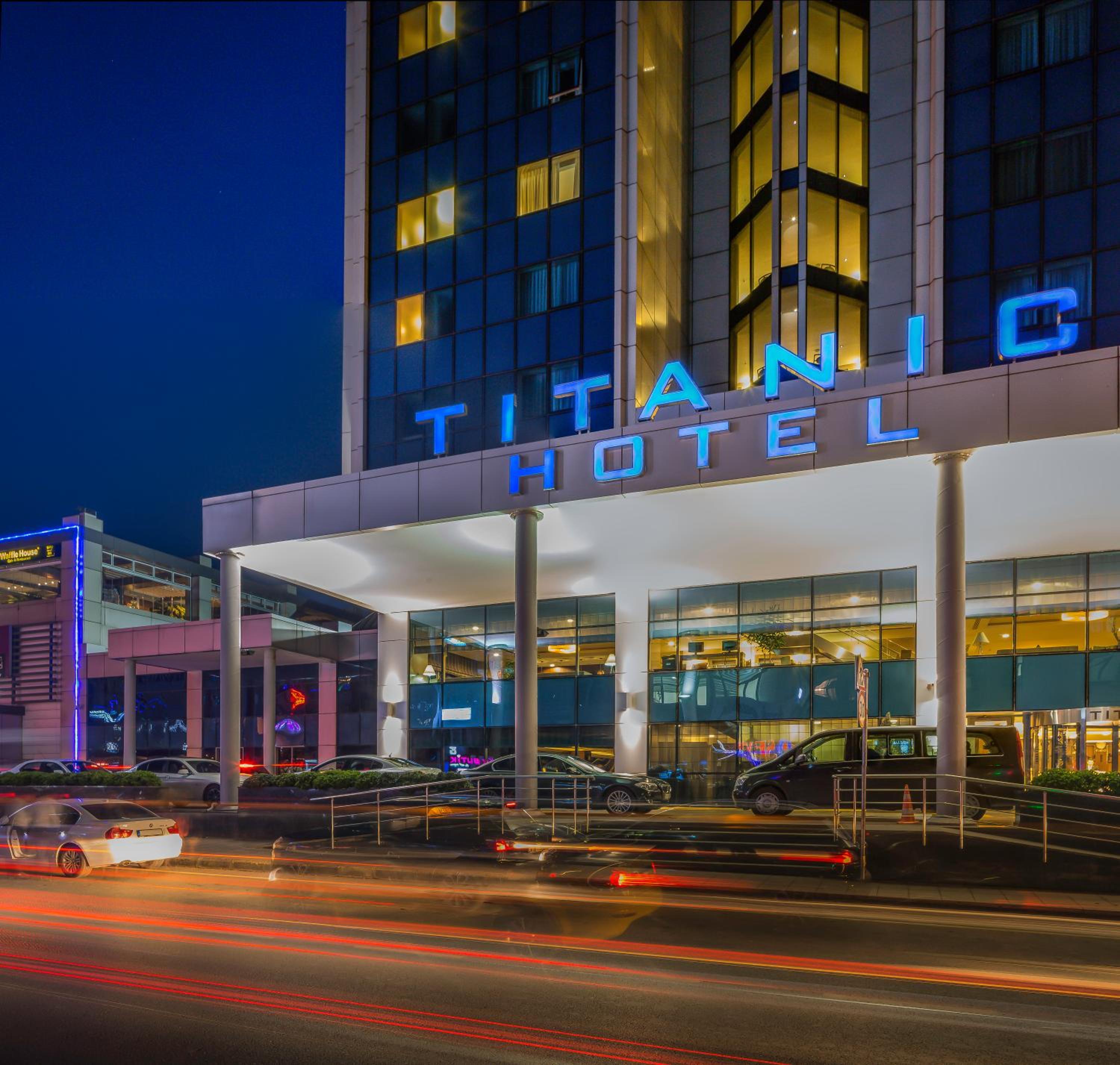 Titanic Port Bakirkoy - Image 15