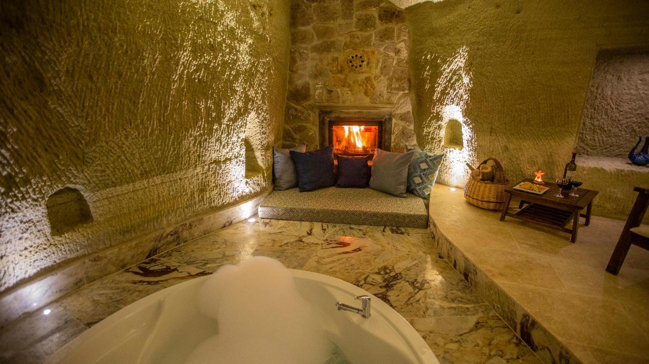 Azure Cave Suites - Kapadokya - Image 17