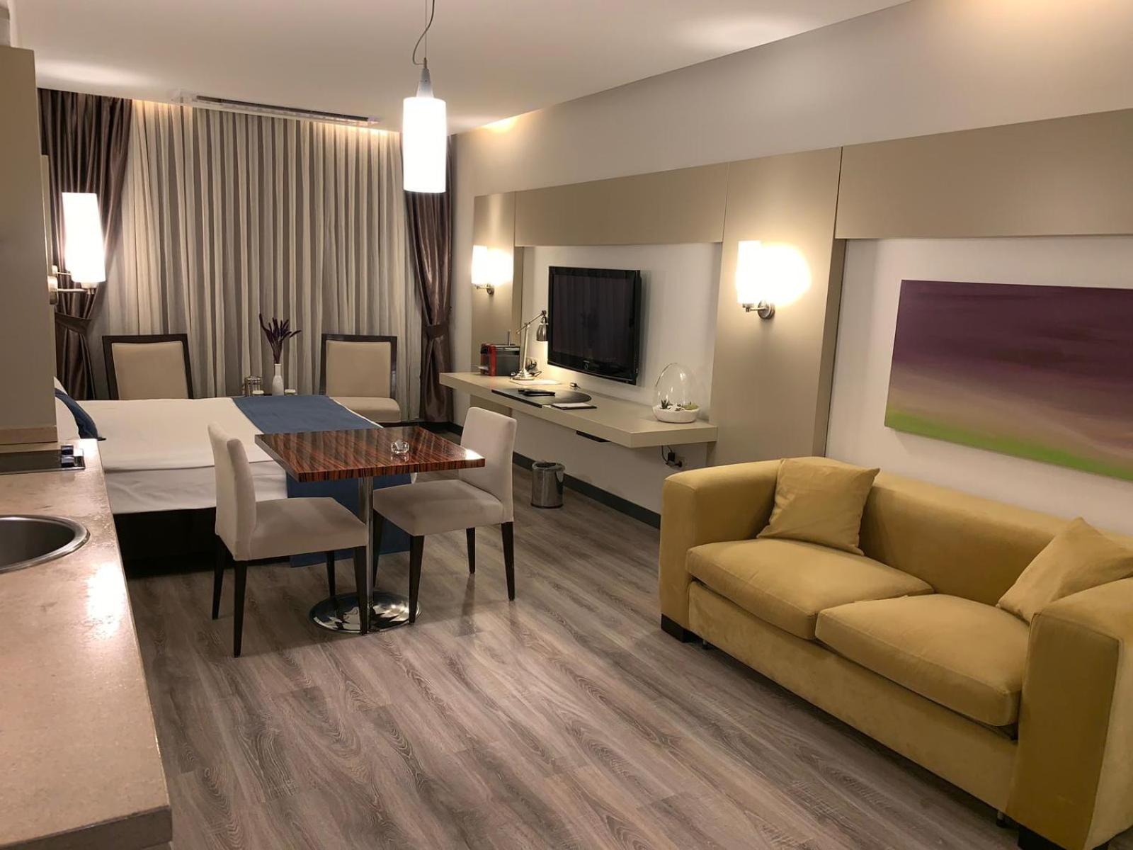 MY Hotel - Image 62