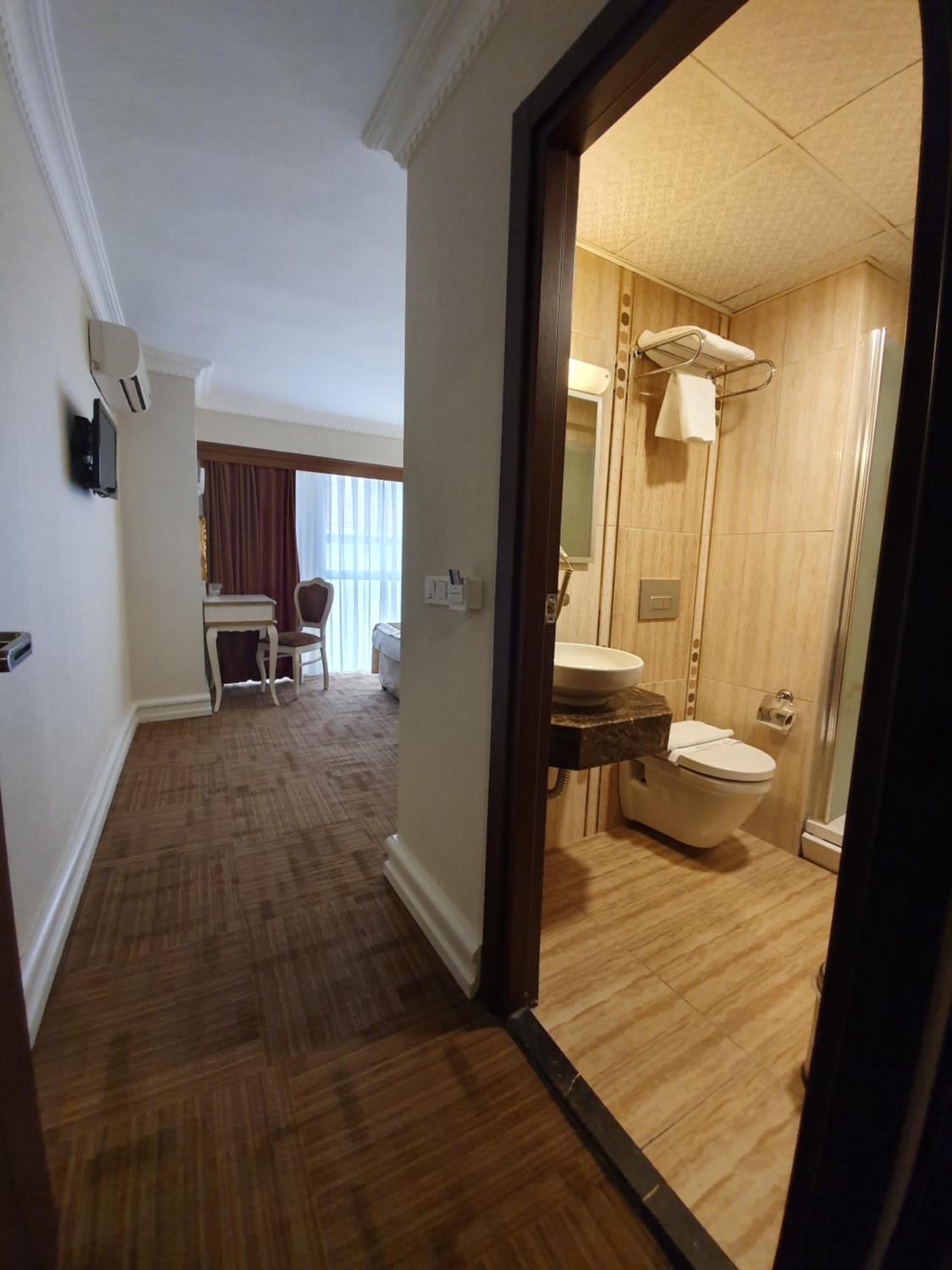 Elysion Hotel - Image 17