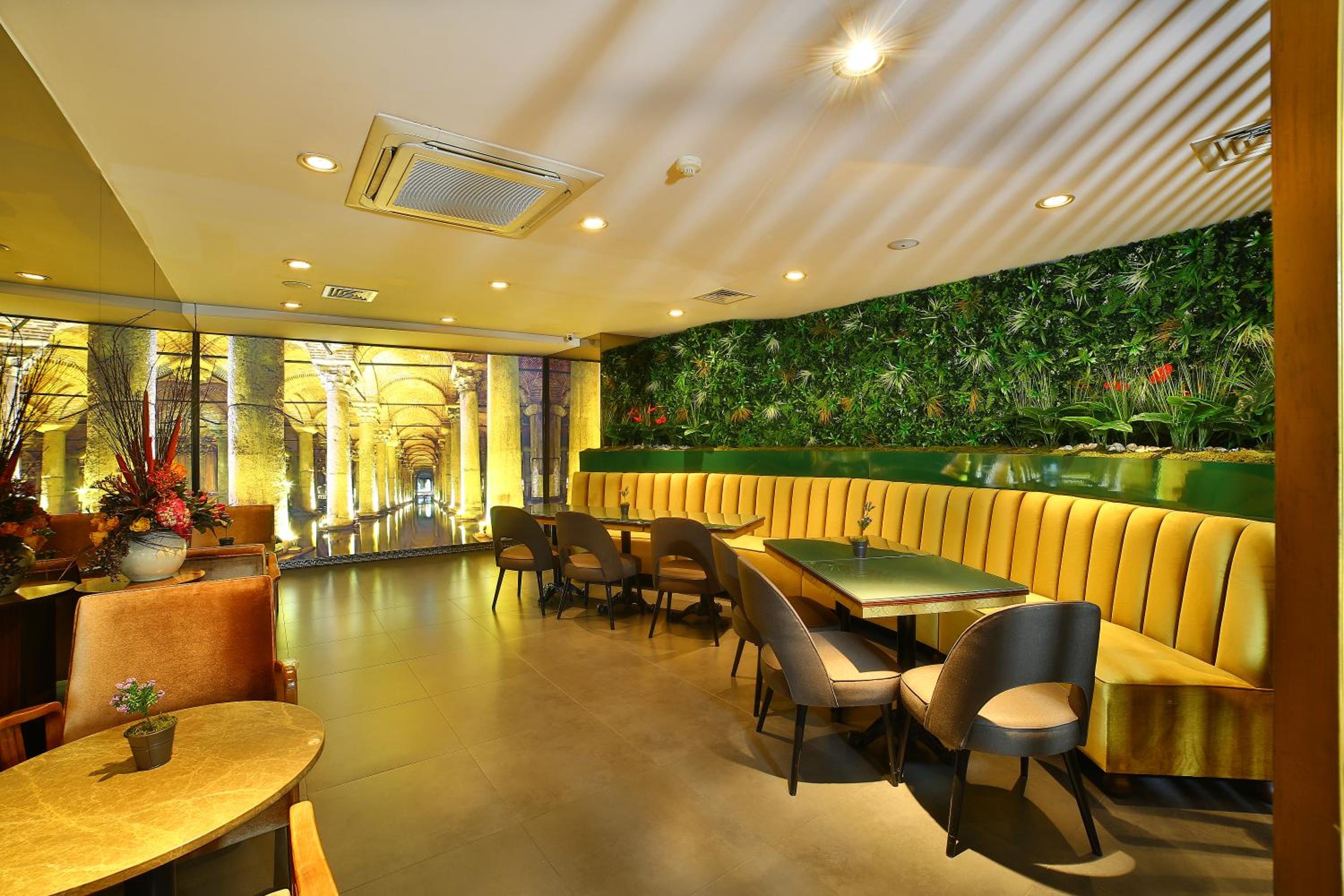 All Seasons Hotel - Image 106