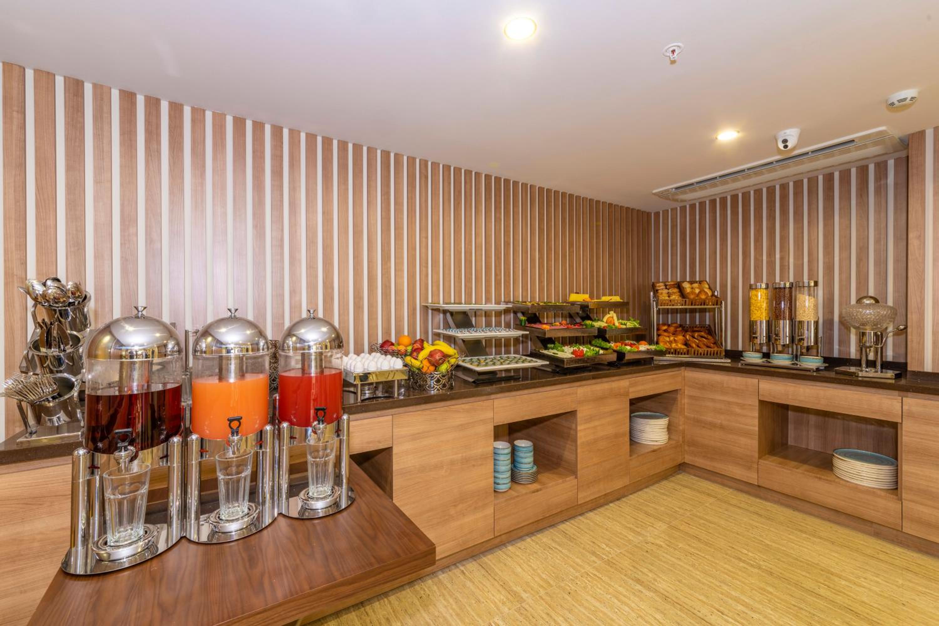 38 Otel - Image 145