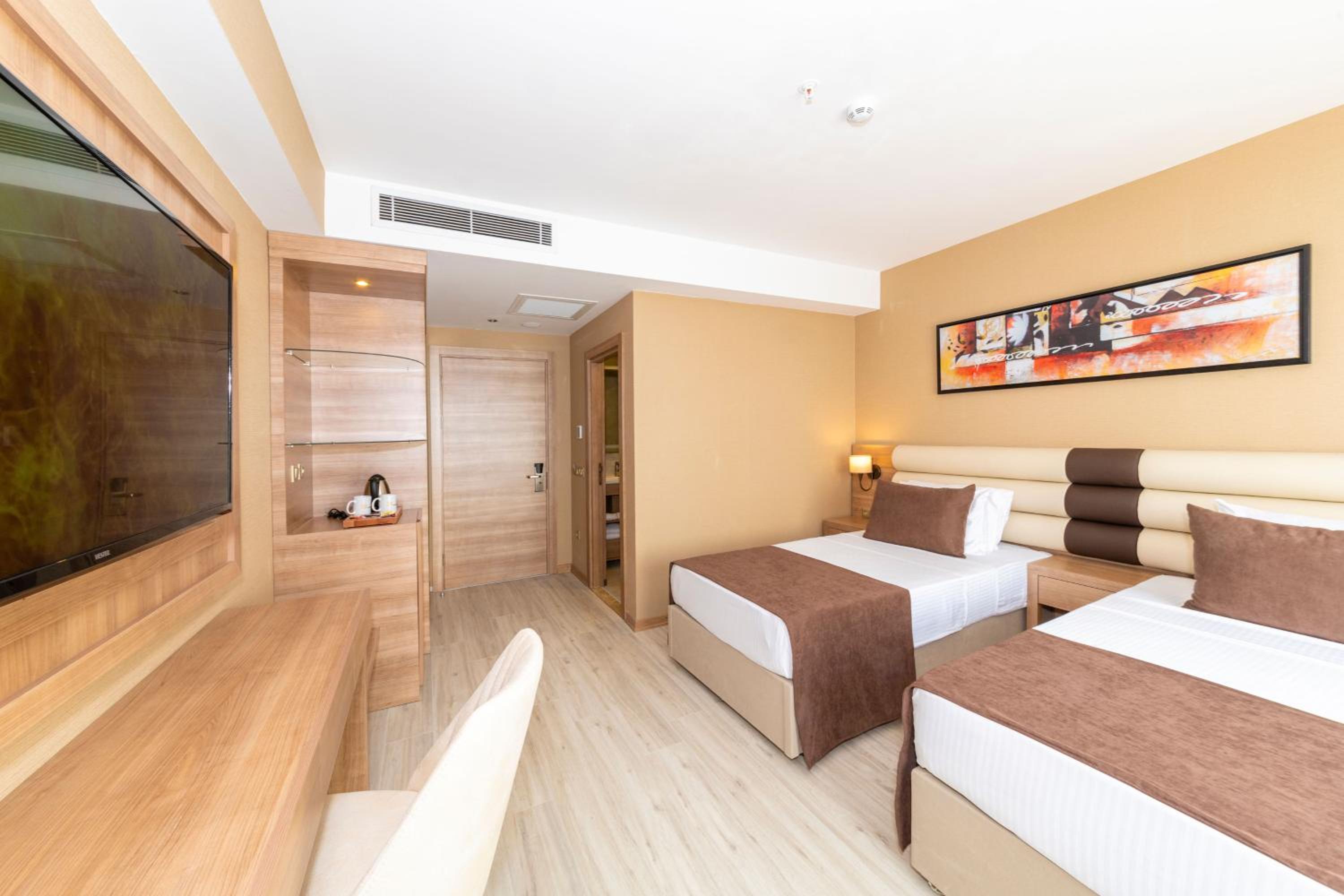 38 Otel - Image 101