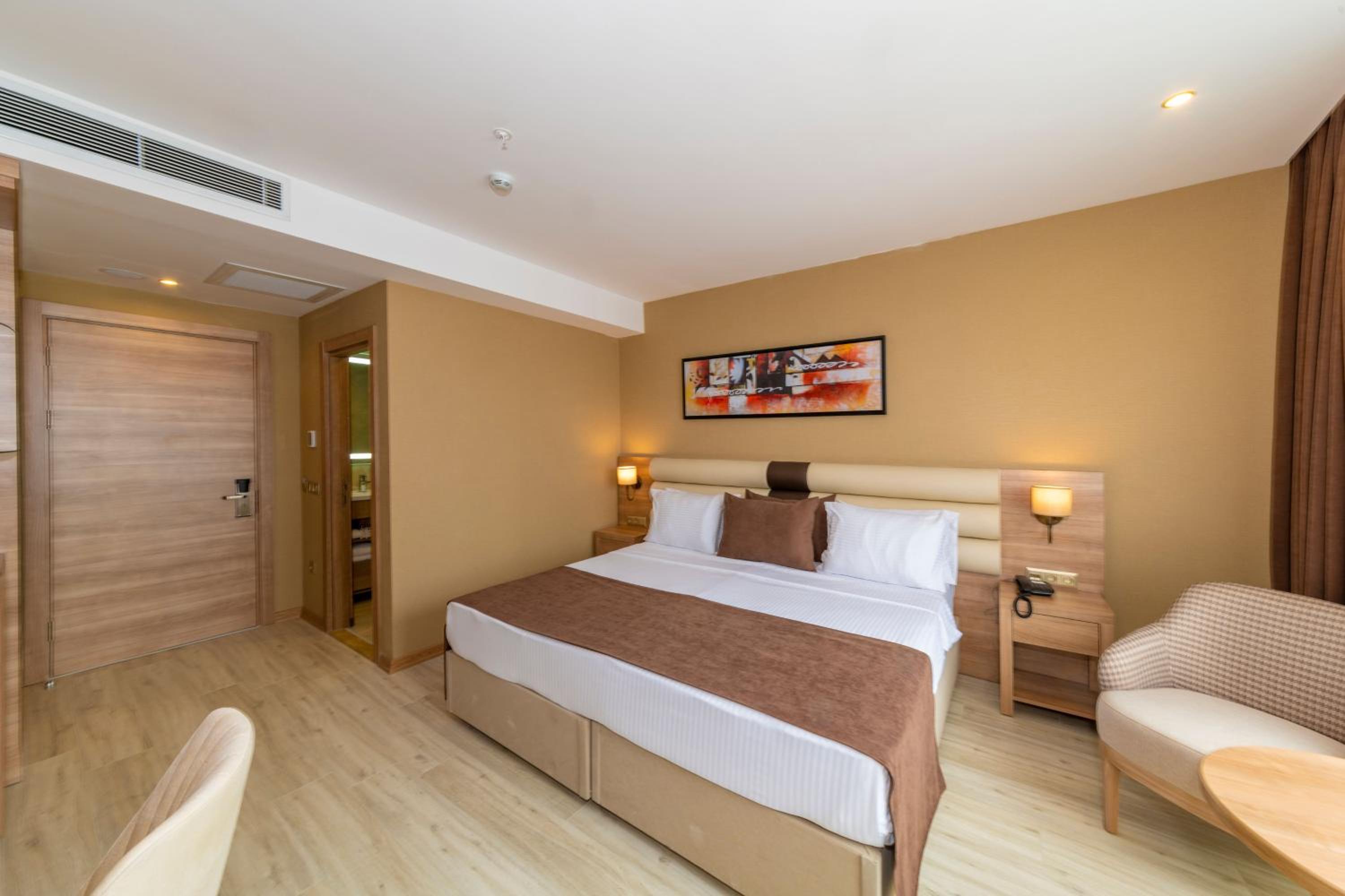 38 Otel - Image 162