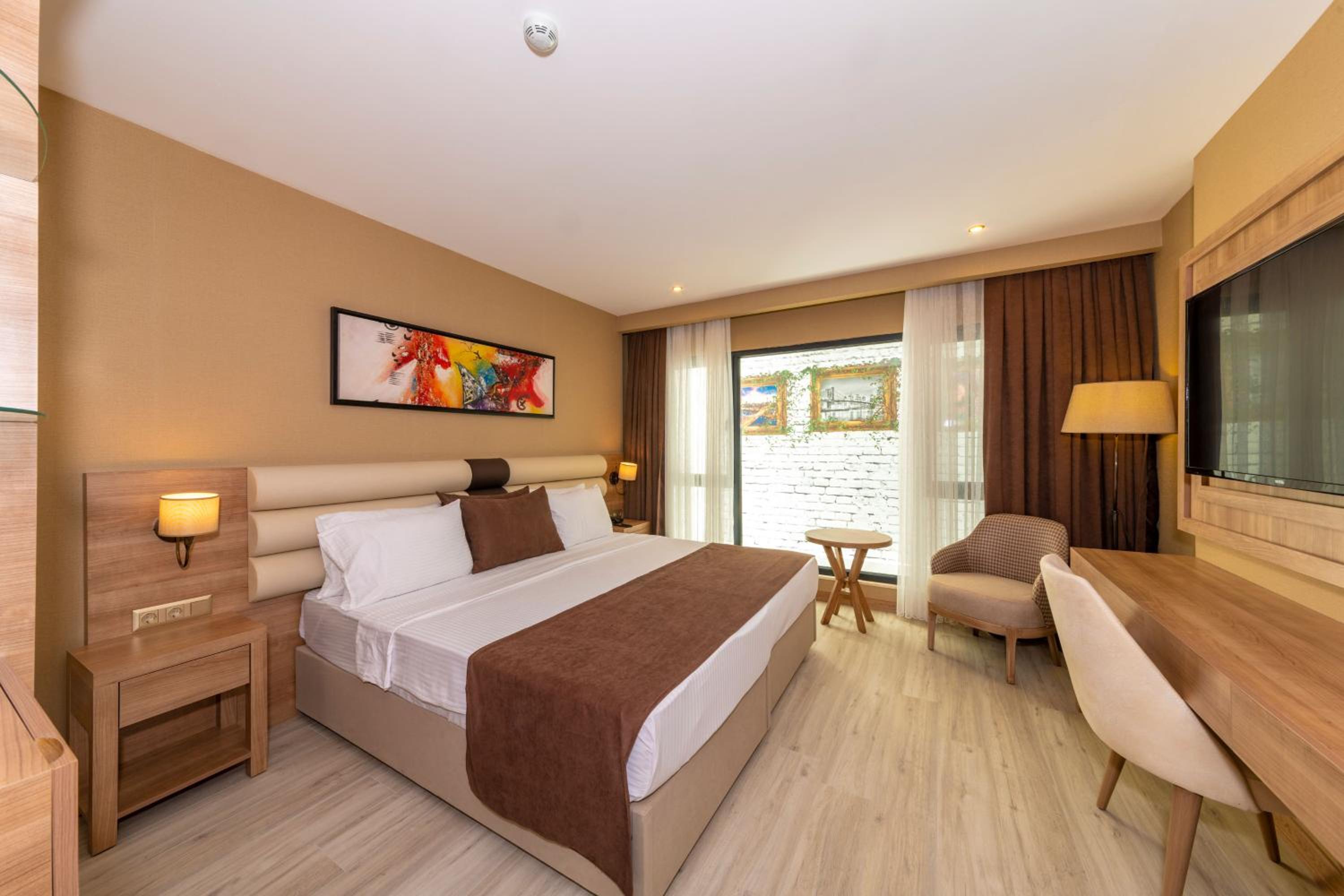 38 Otel - Image 157