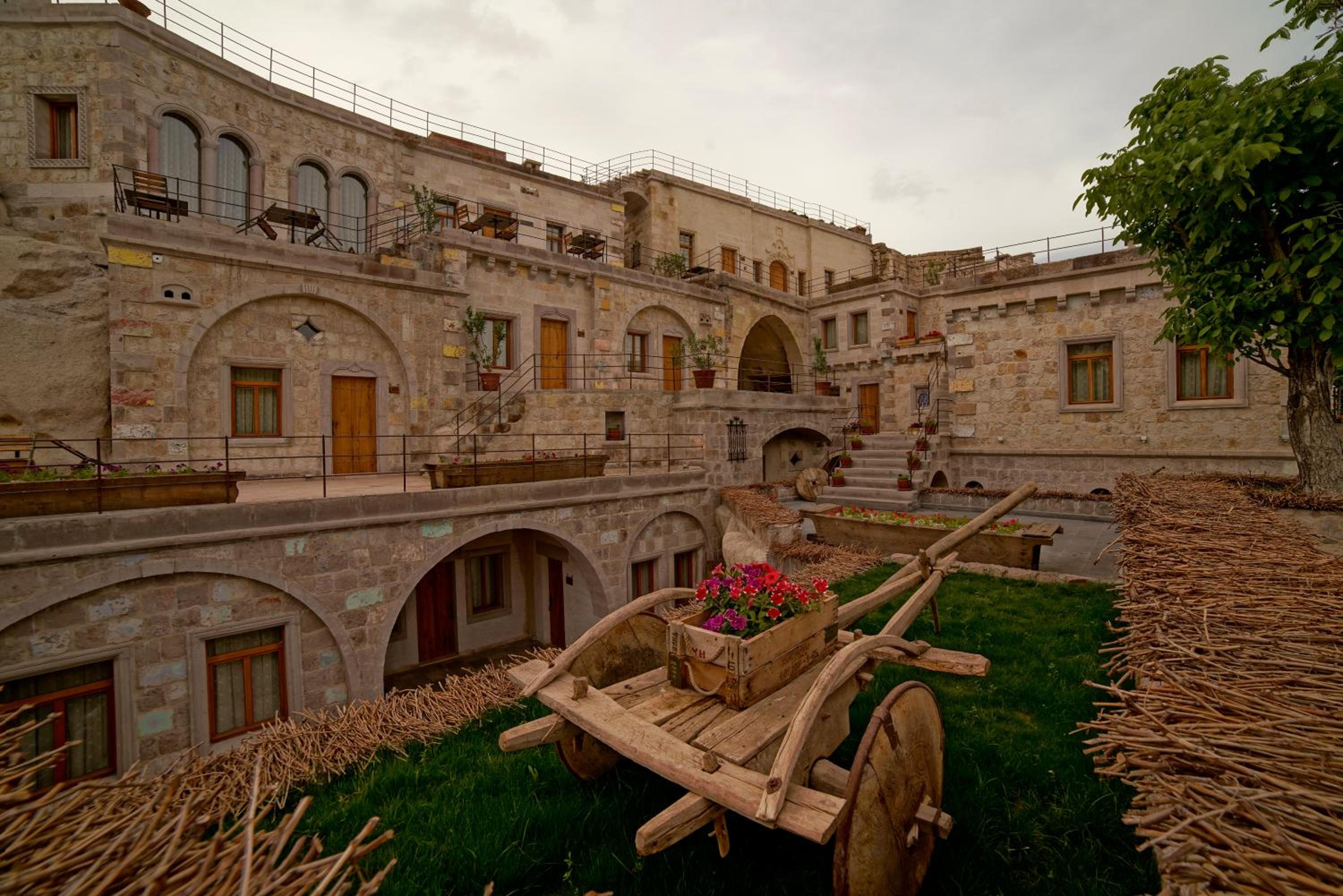 Design Cave Otel - Image 26