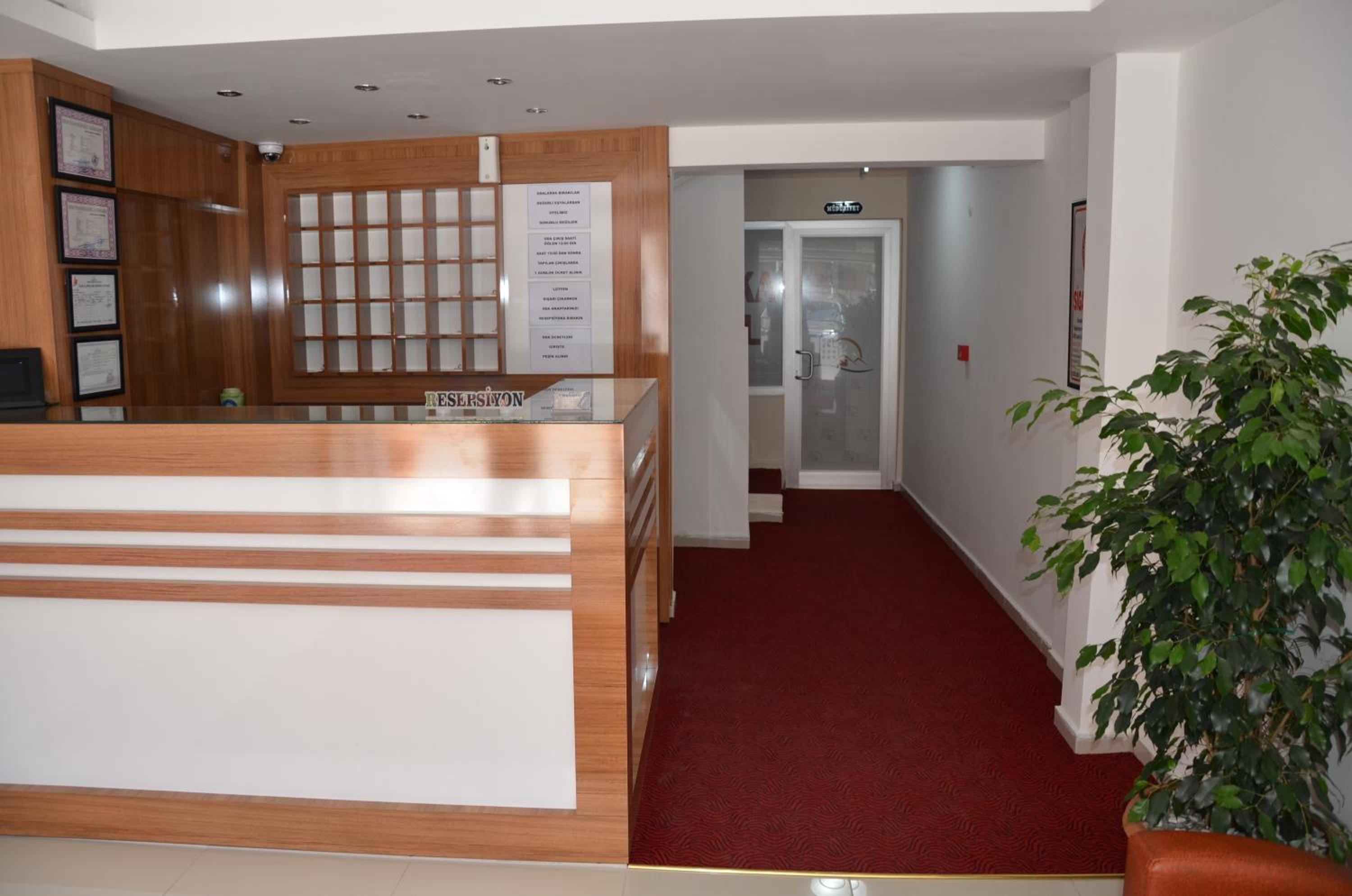 Marka Hotel - Image 35