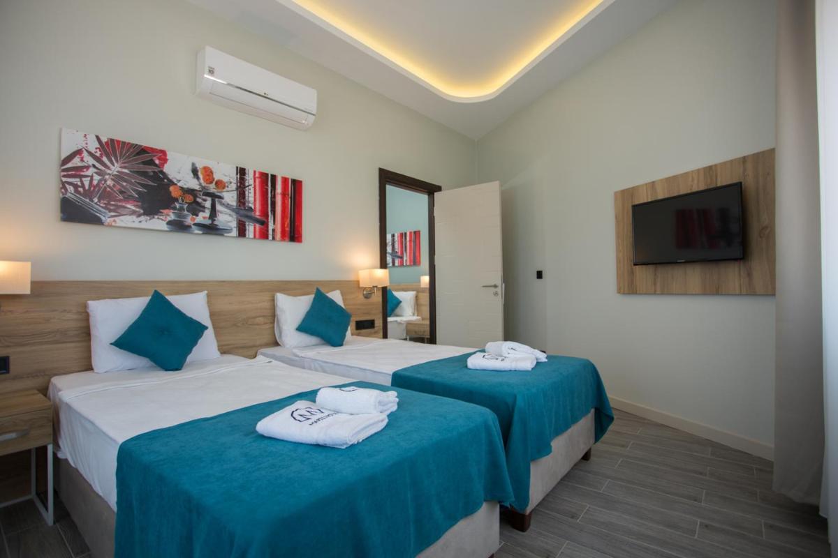 Marti Beach Hotel - Image 38