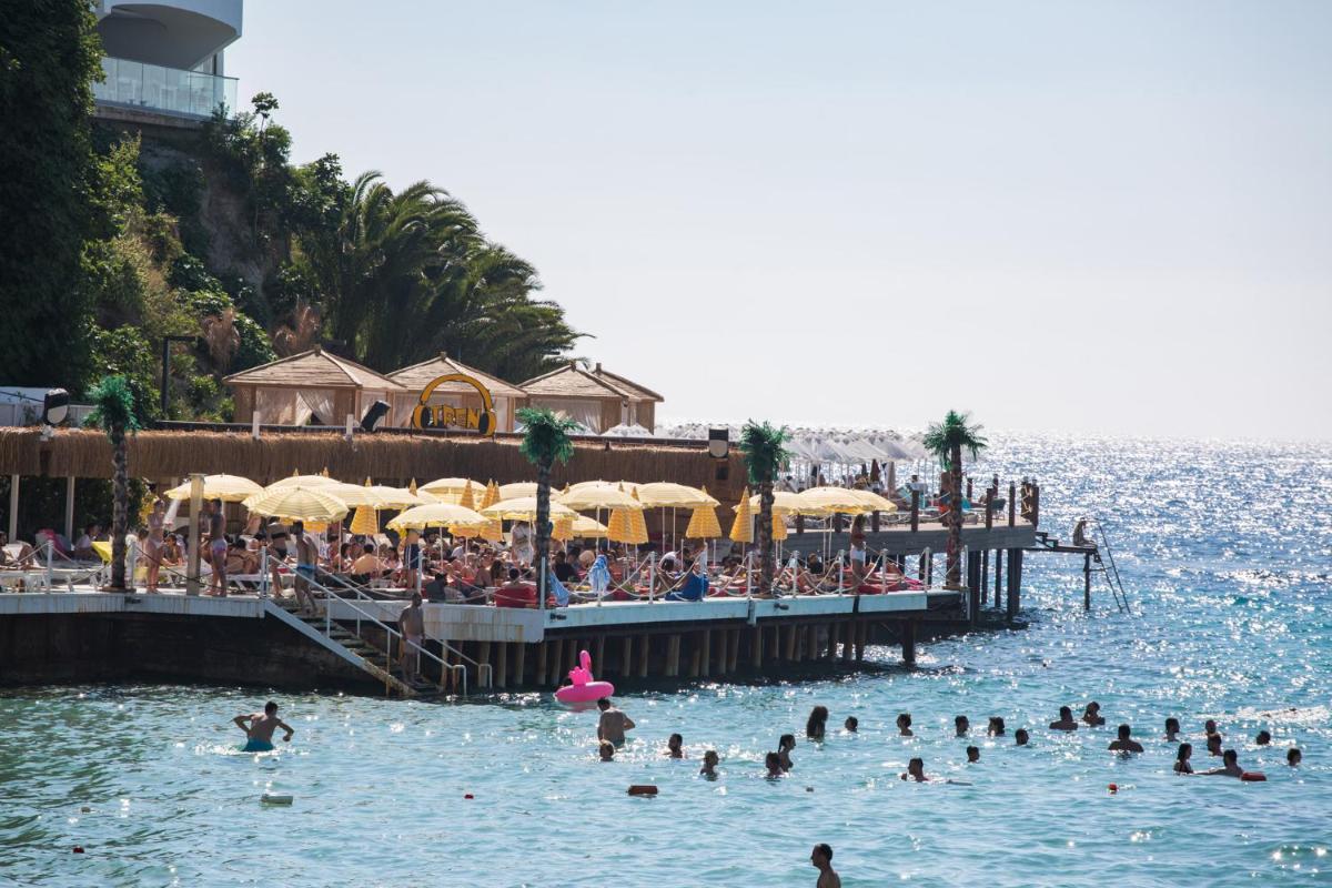 Marti Beach Hotel - Image 14