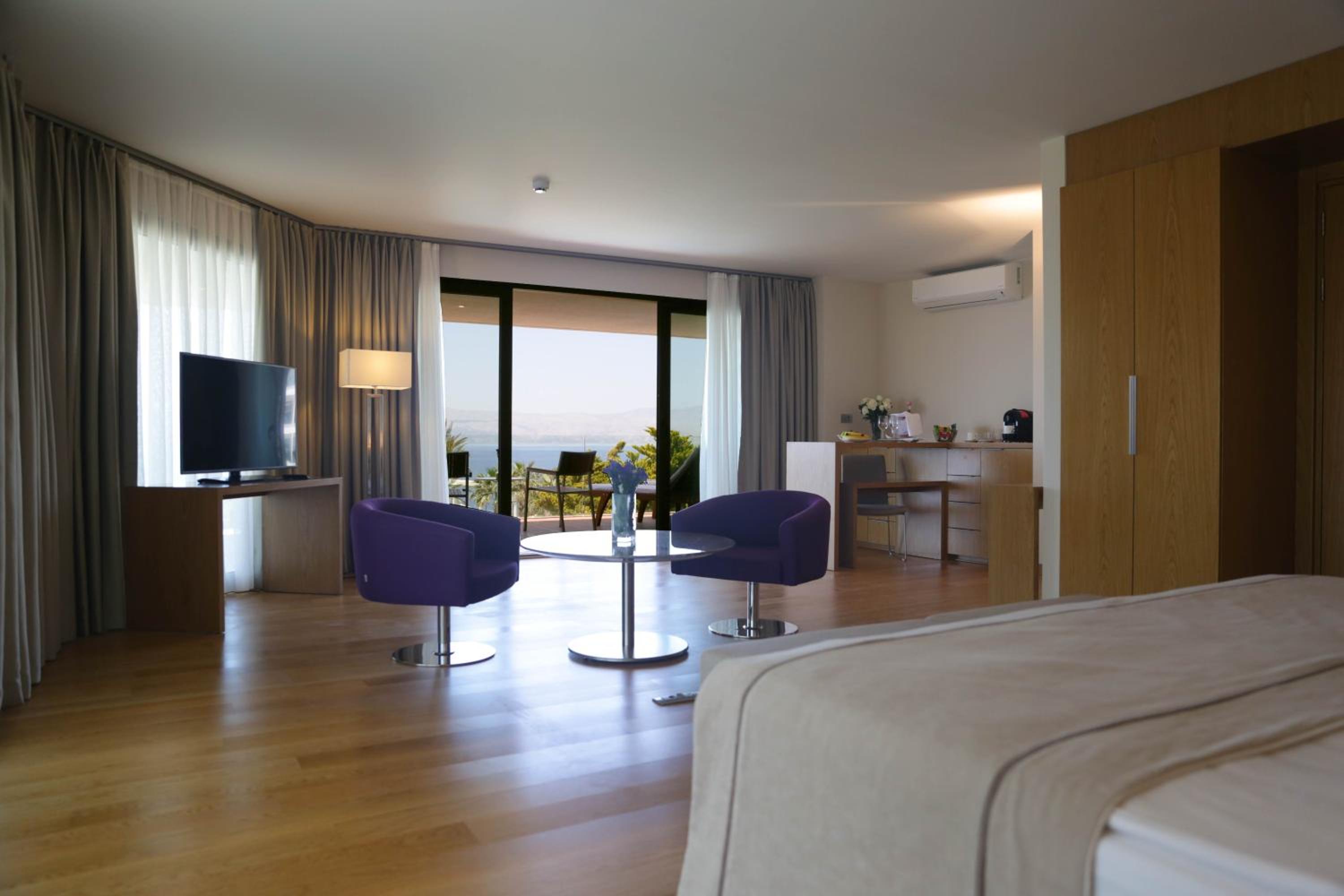 ON'LIVE OTEL - Image 40