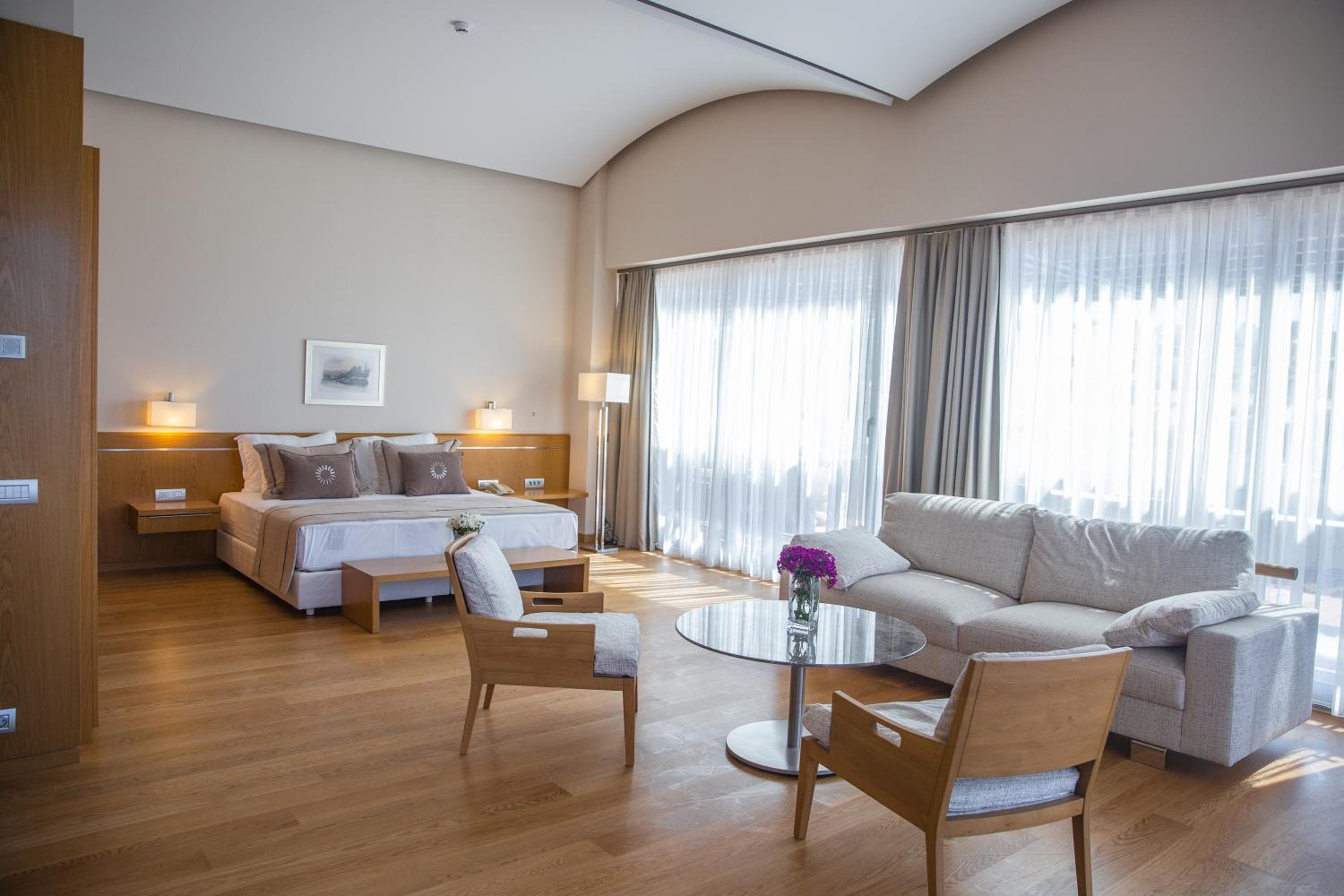 ON'LIVE OTEL - Image 43
