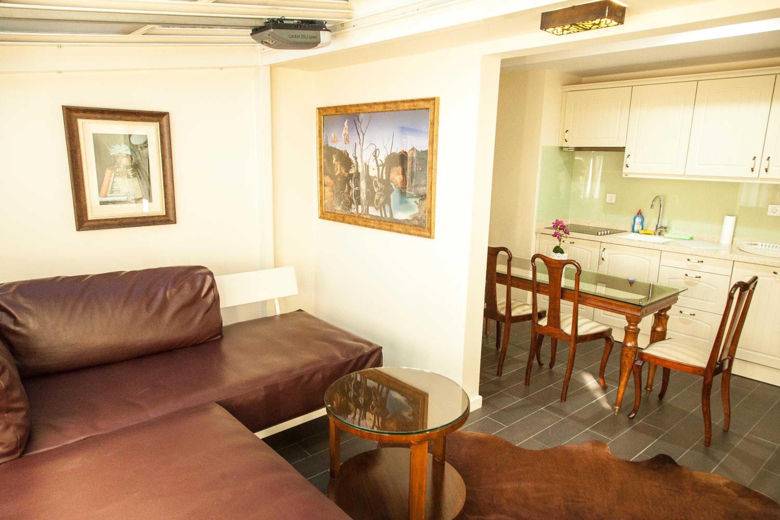 Villa Pera Suite Otel - Image 181