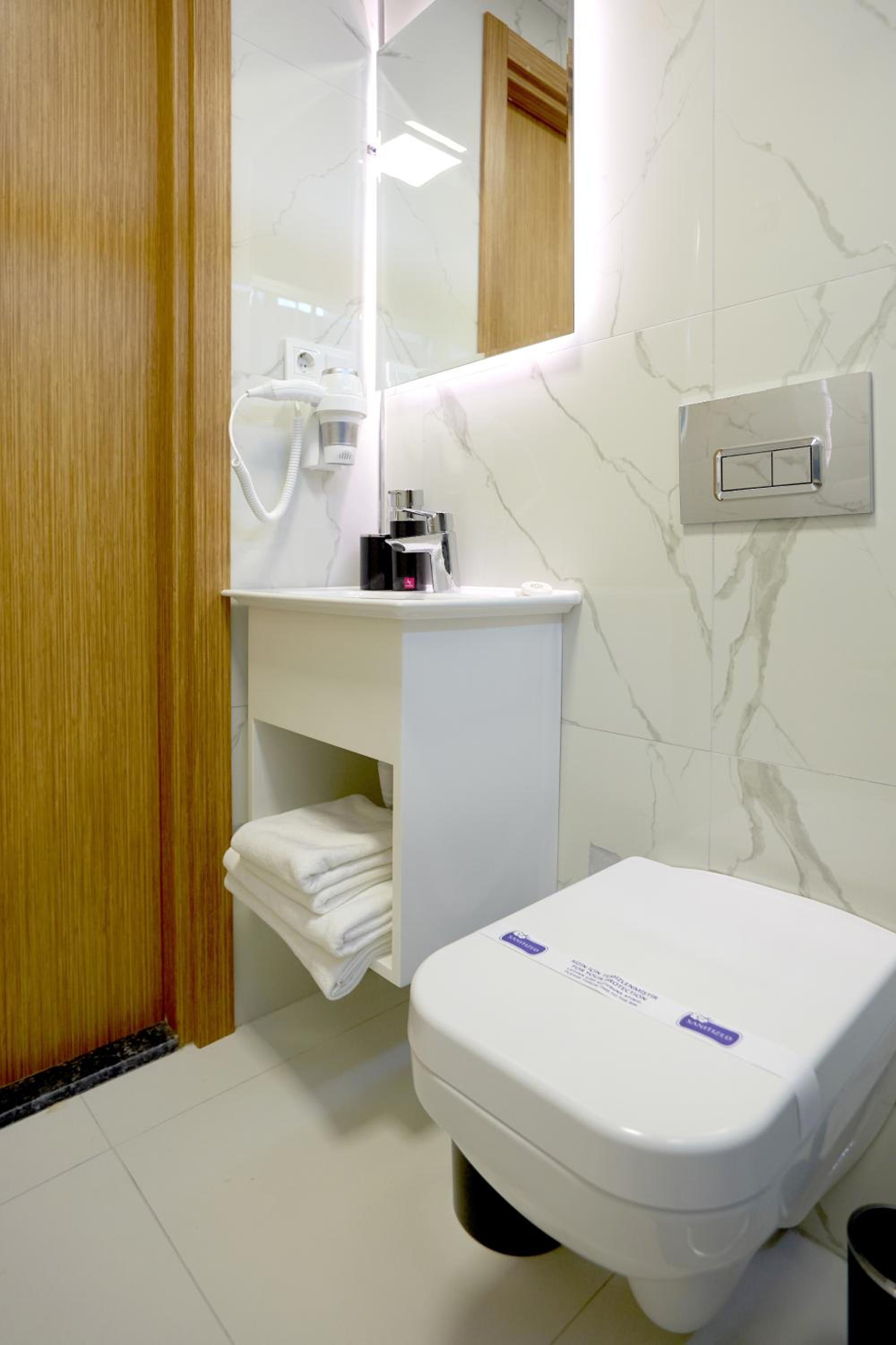 Kartal Palace Taksim Square AİLE OTELİ - Image 22