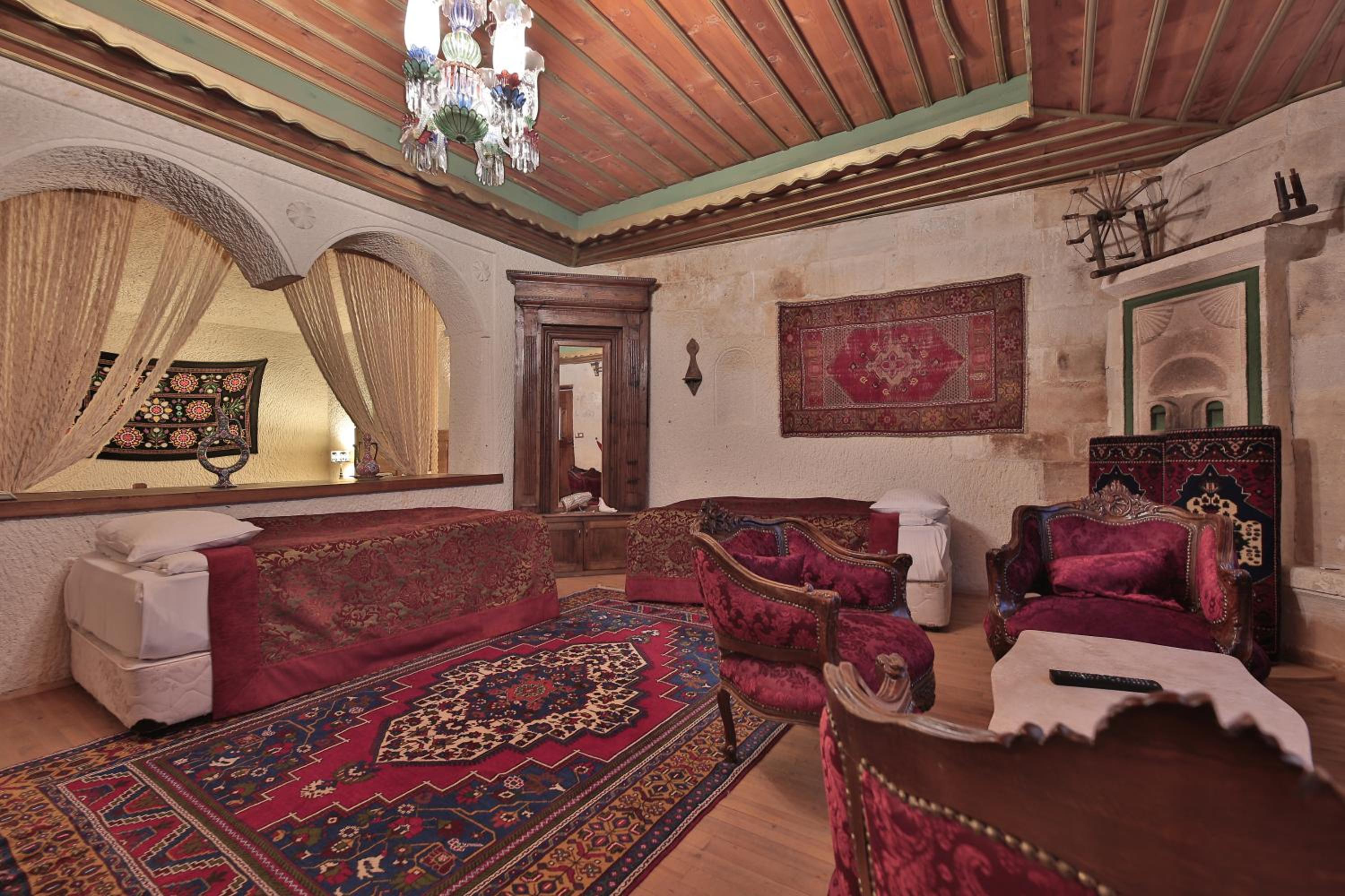 Local Cave House Hotel - Image 119