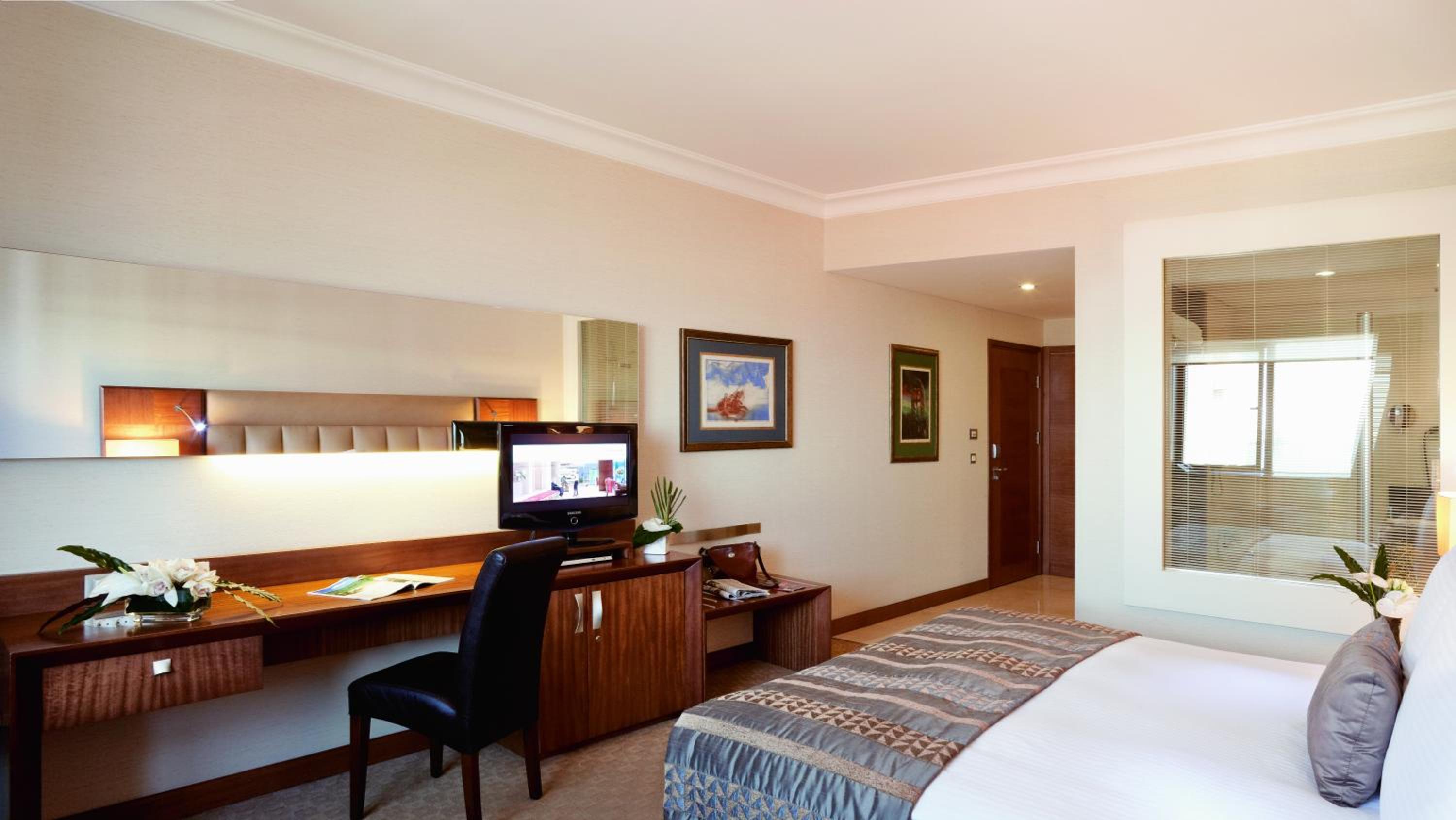 Mövenpick Hotel Izmir - Image 18