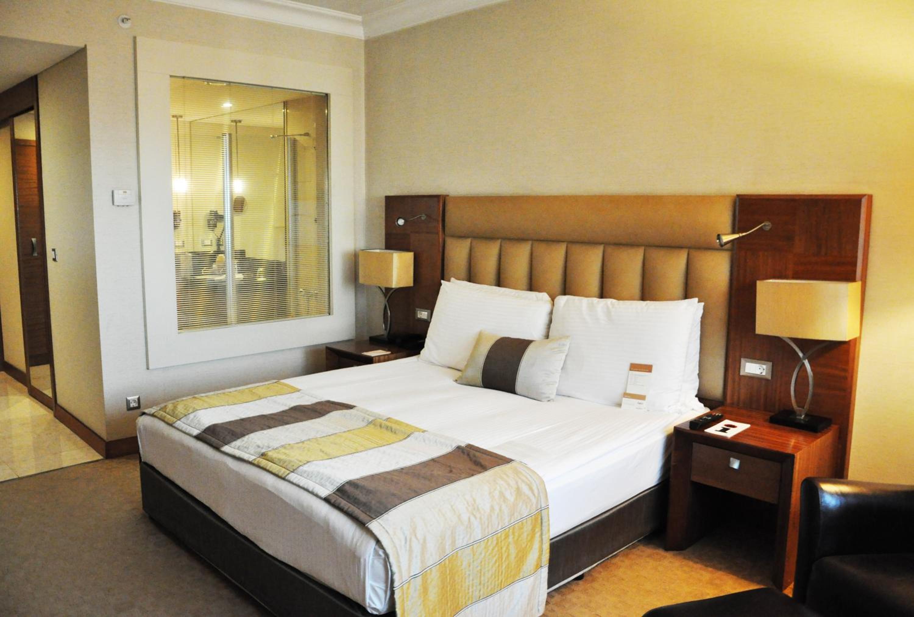 Mövenpick Hotel Izmir - Image 105