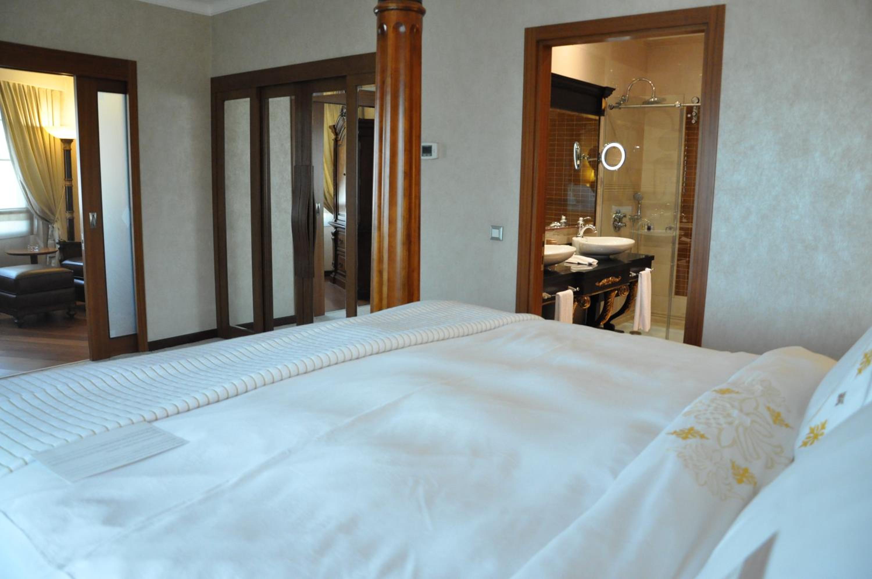 Mövenpick Hotel Izmir - Image 42