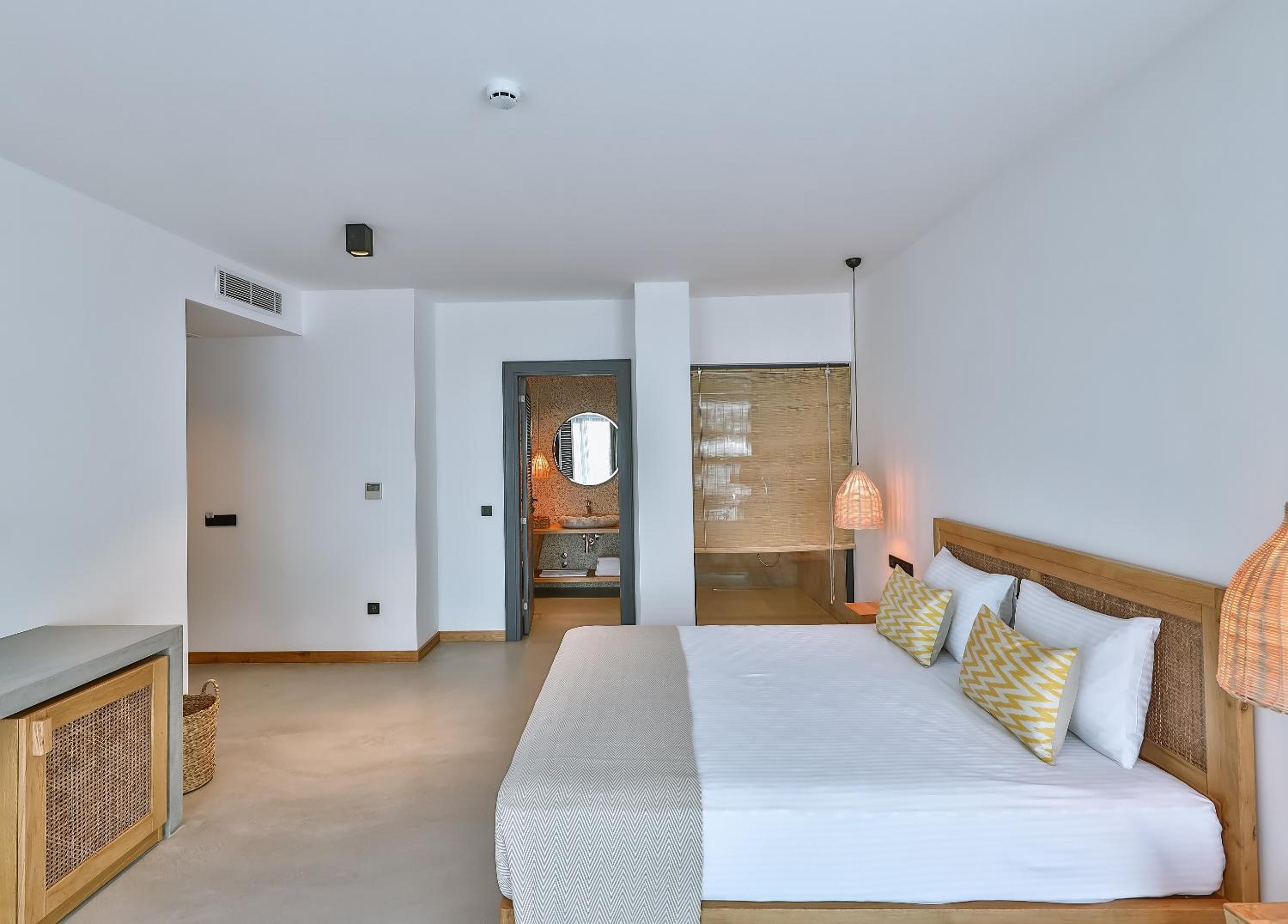 Carruba Boutique Hotel - Image 35