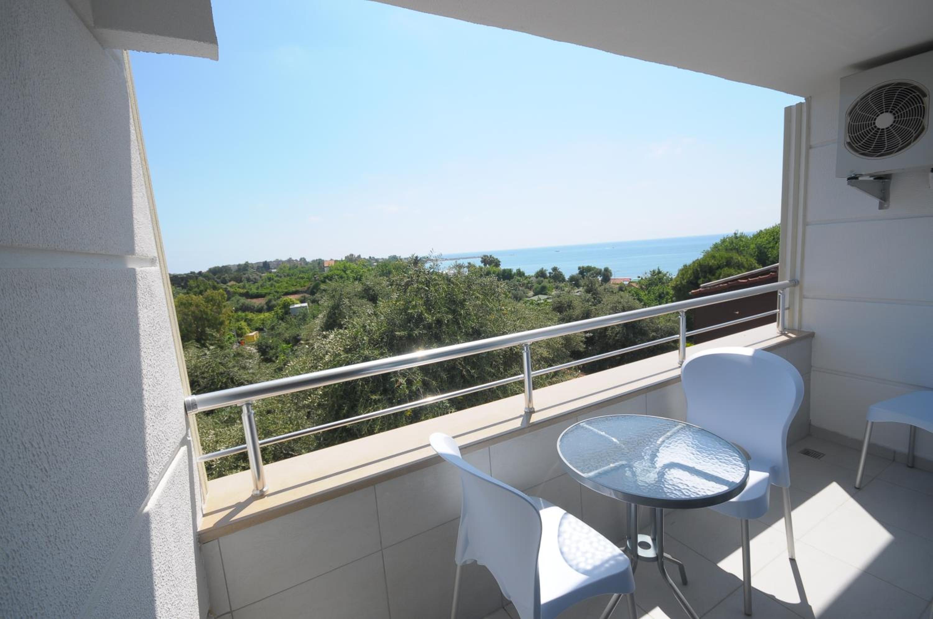 Aura Boutique Hotel - Image 9