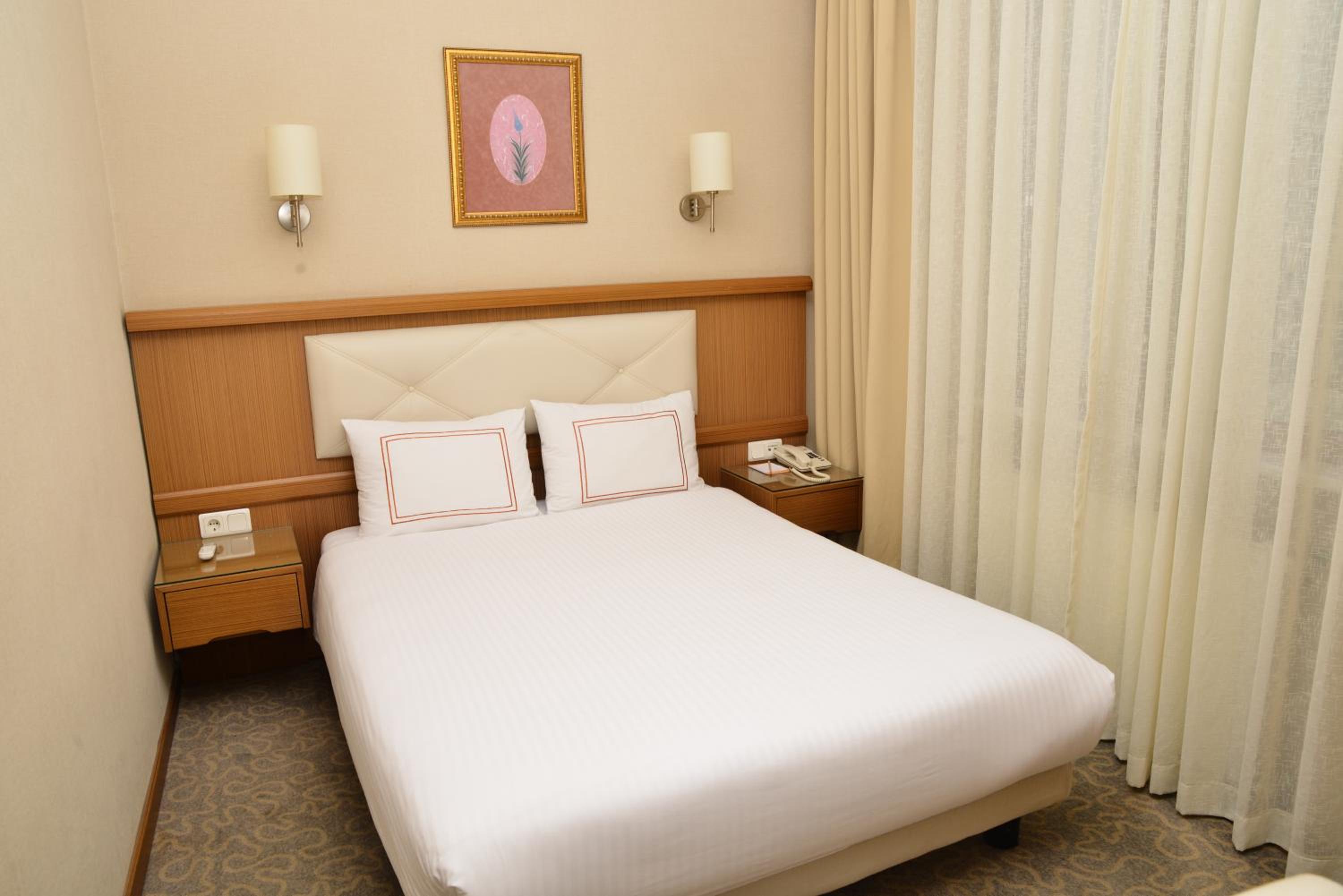 Ilkay Hotel - Image 19