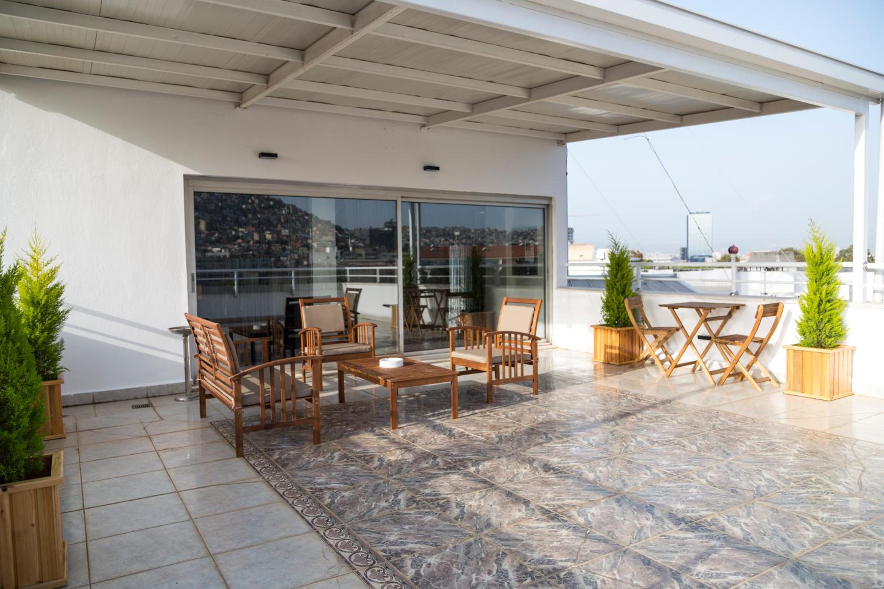 Blanca Otel - Image 14