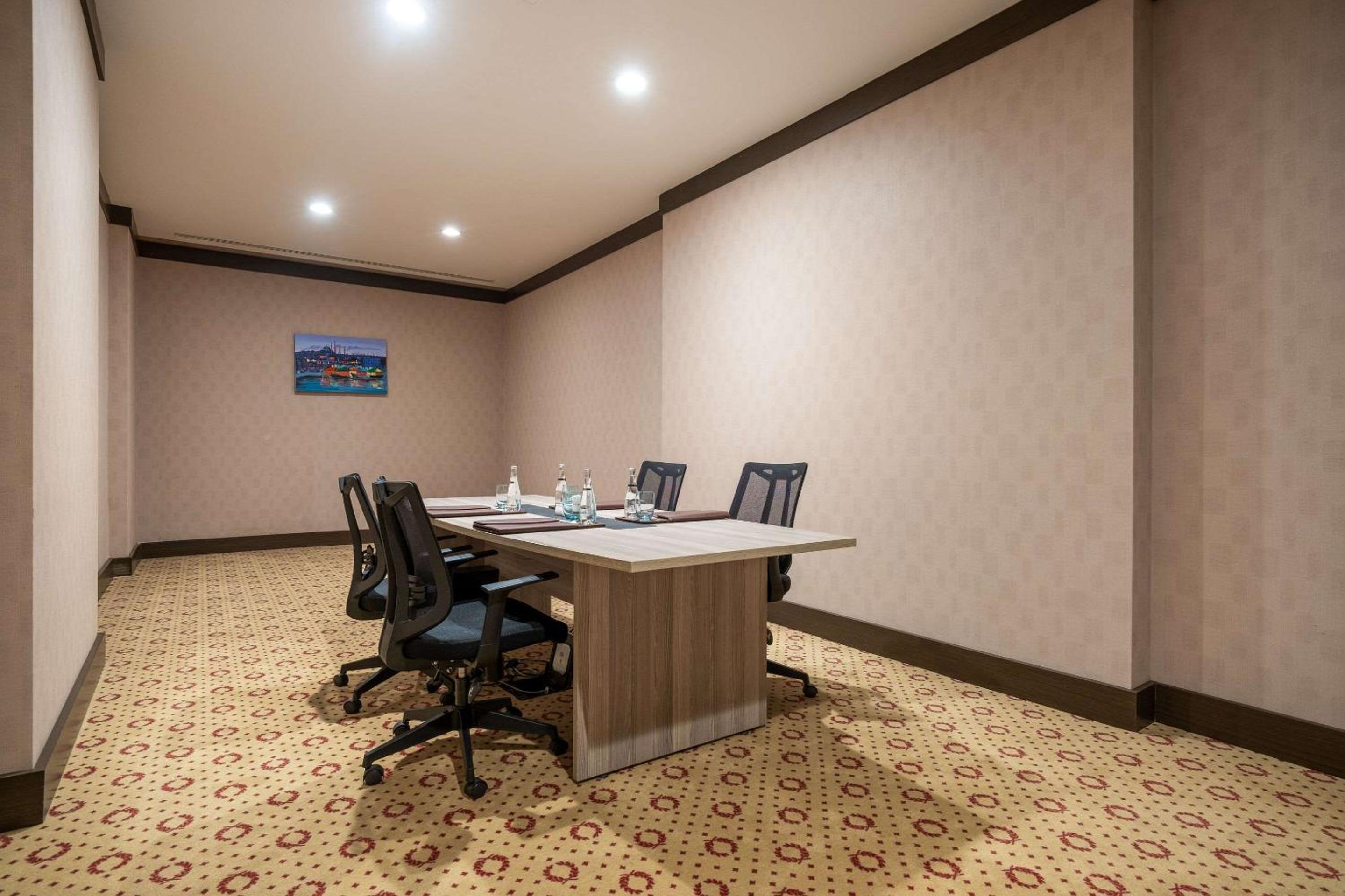 Clarion Otel İstanbul Mahmutbey - Image 93