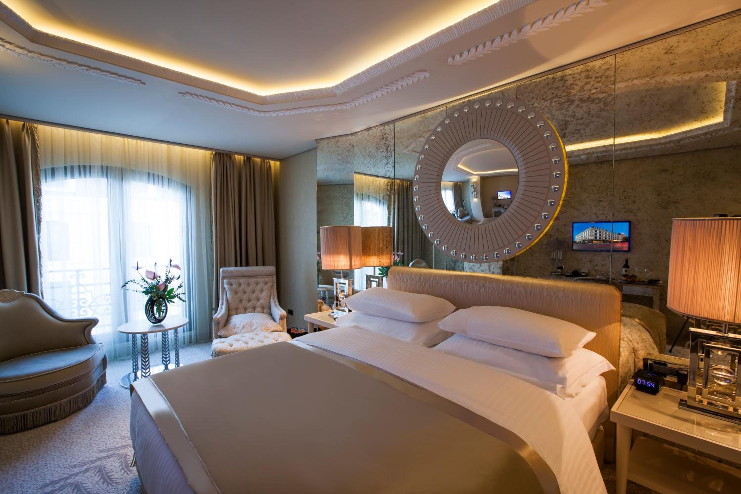 Wyndham Grand Istanbul Kalamış Marina Hotel - Image 79