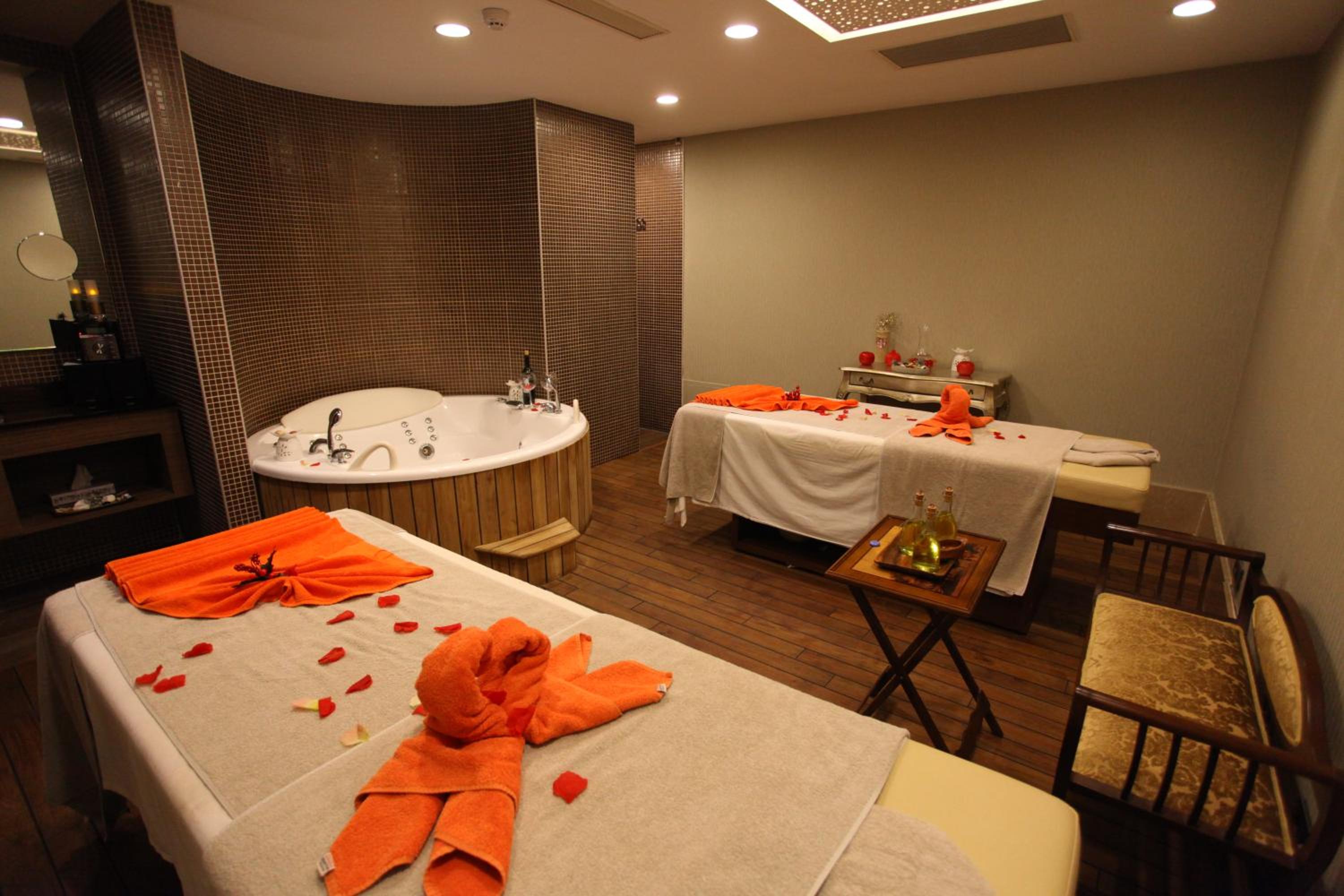Cevahir Hotel Istanbul Asia - Image 6
