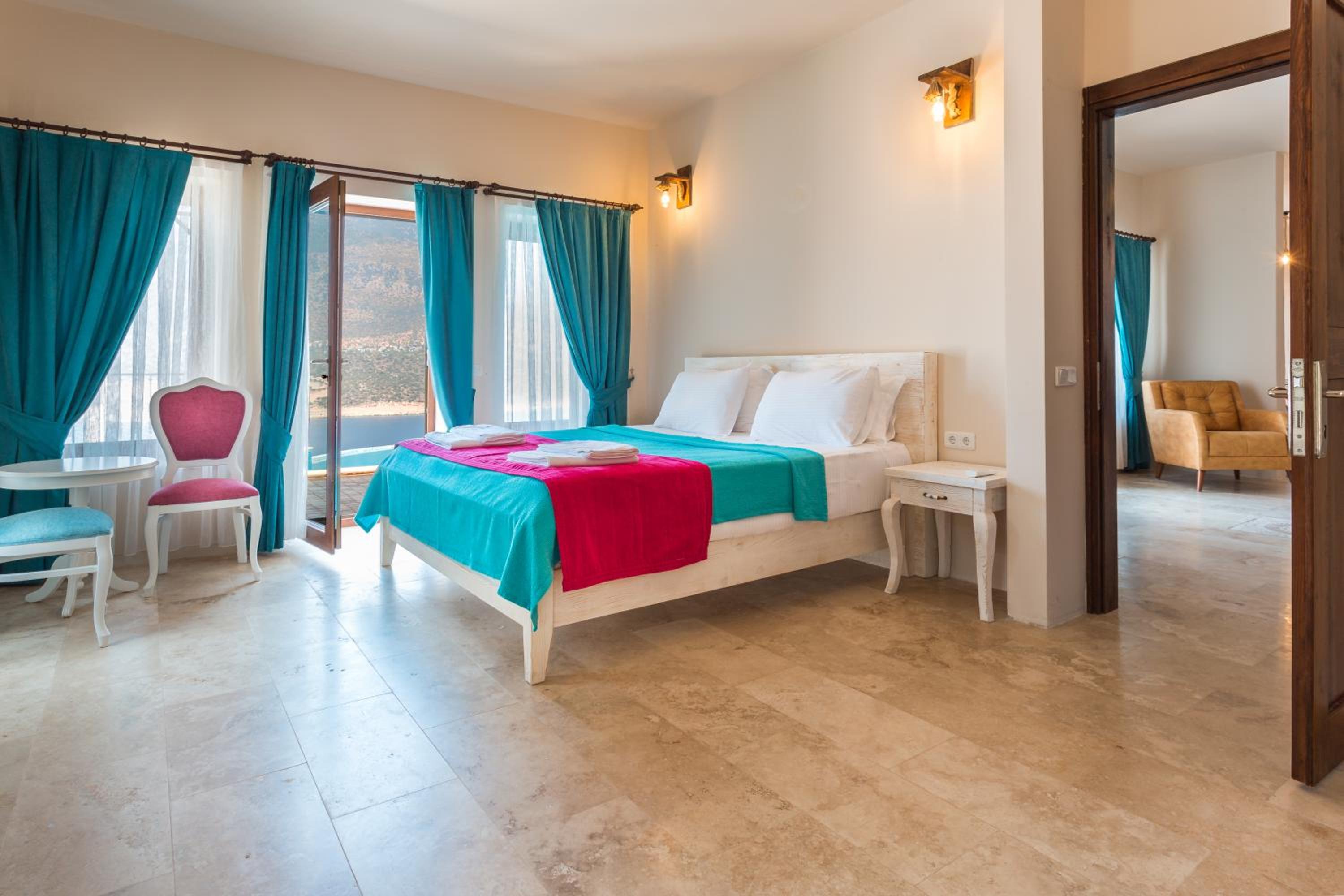 Hillcity Hotel - Image 18