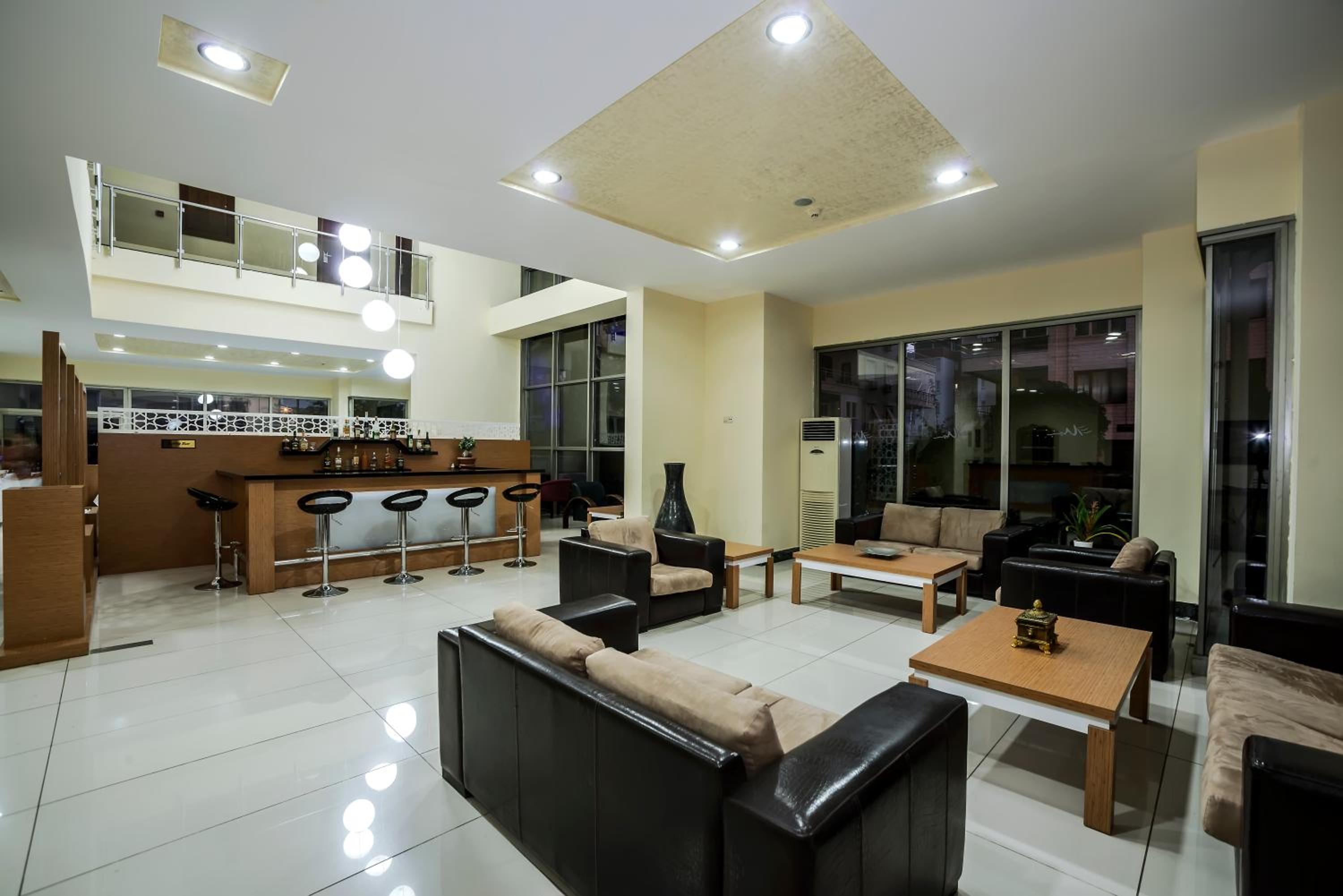 Santa Marina Hotel - Image 28