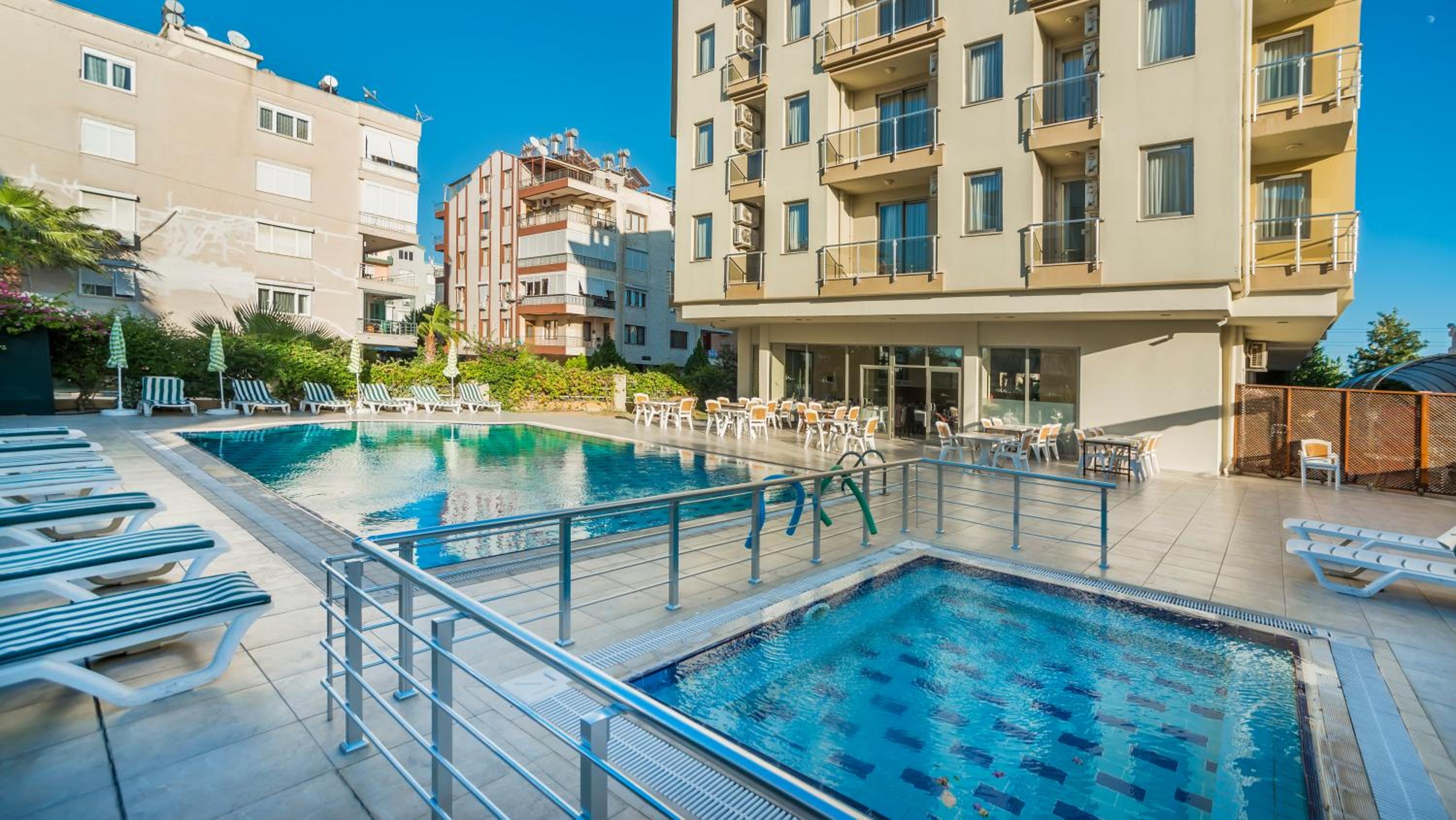 Santa Marina Hotel - Image 53