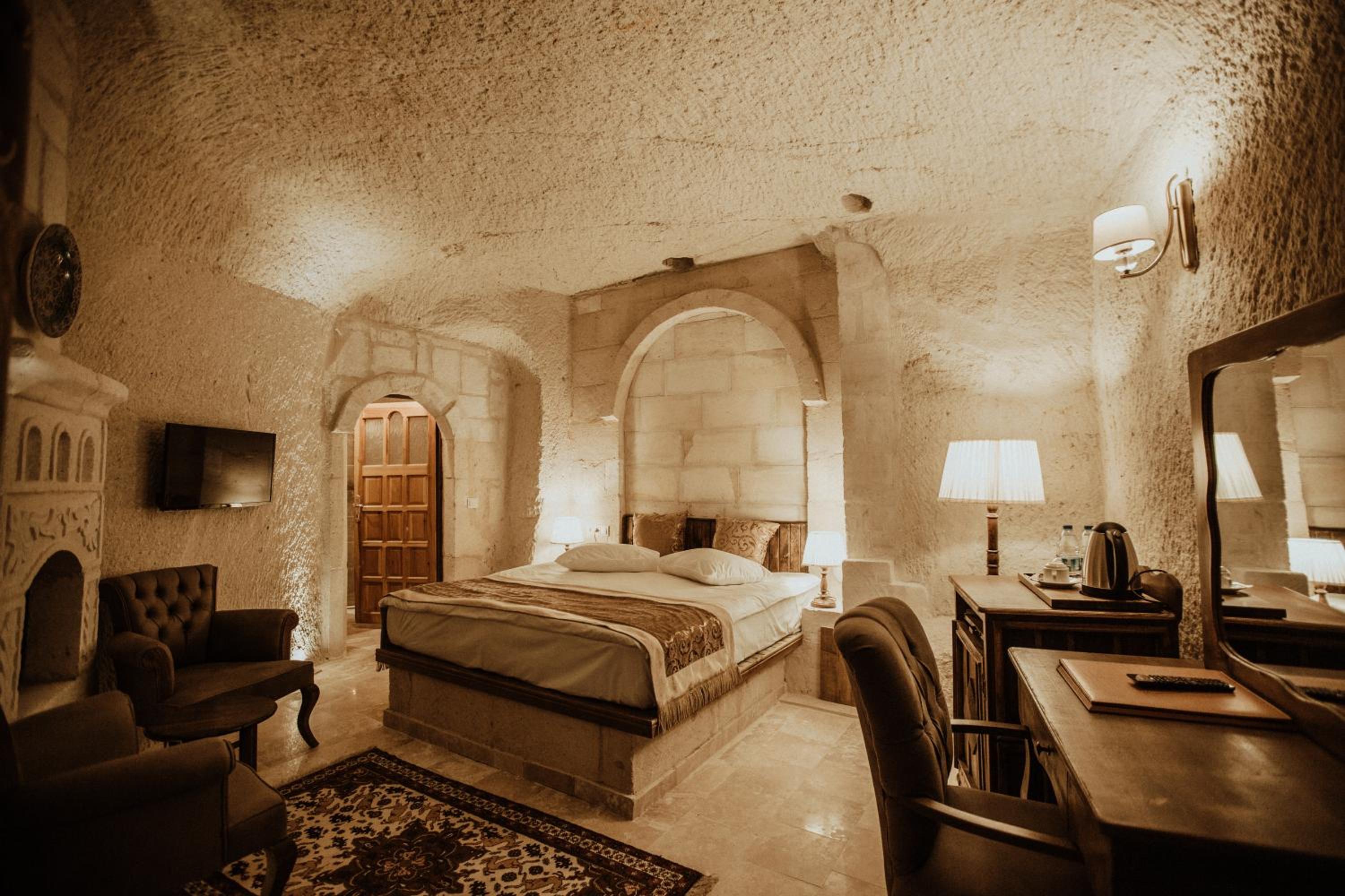 Alia Cave Hotel - Image 23