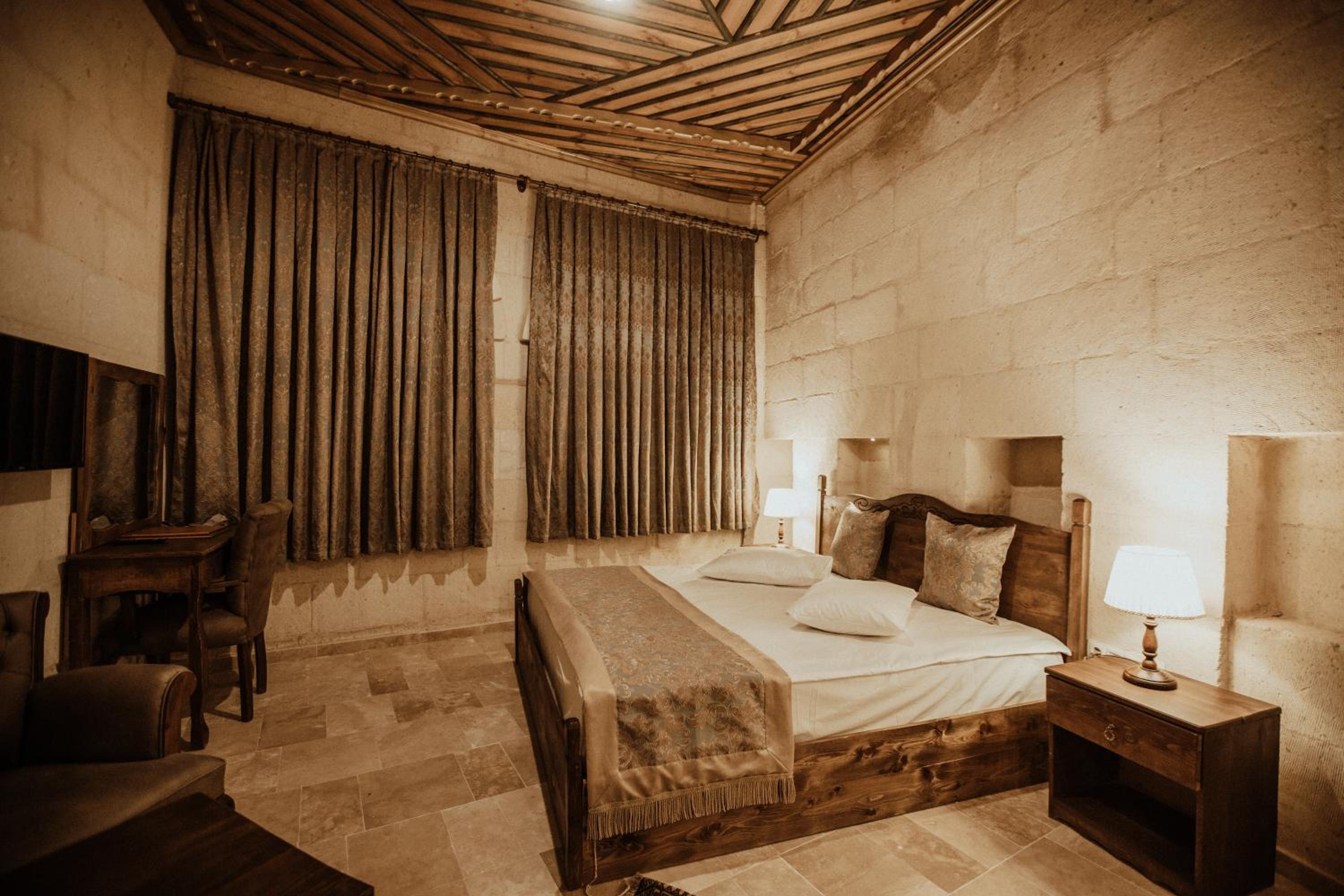 Alia Cave Hotel - Image 21