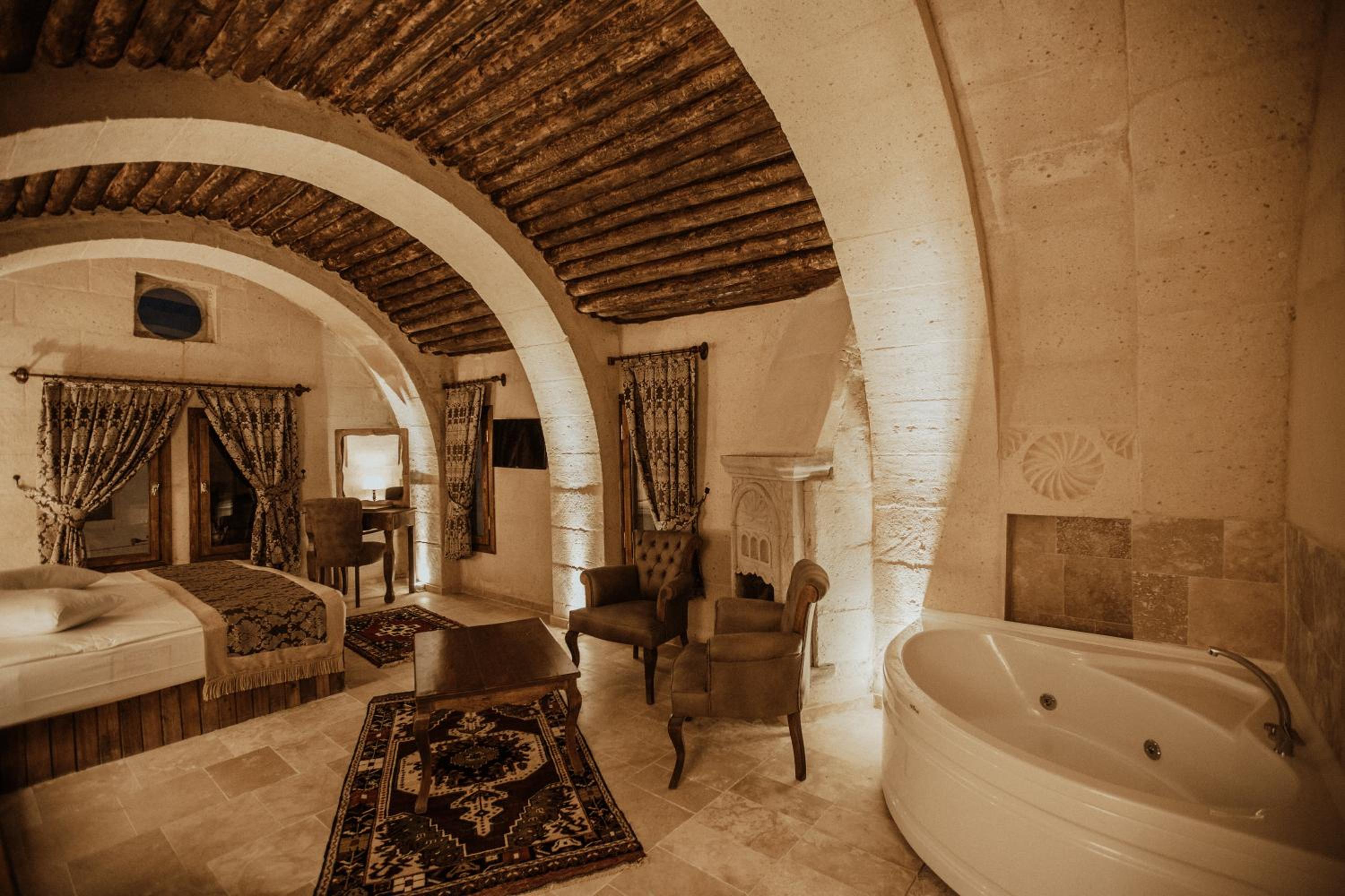 Alia Cave Hotel - Image 14