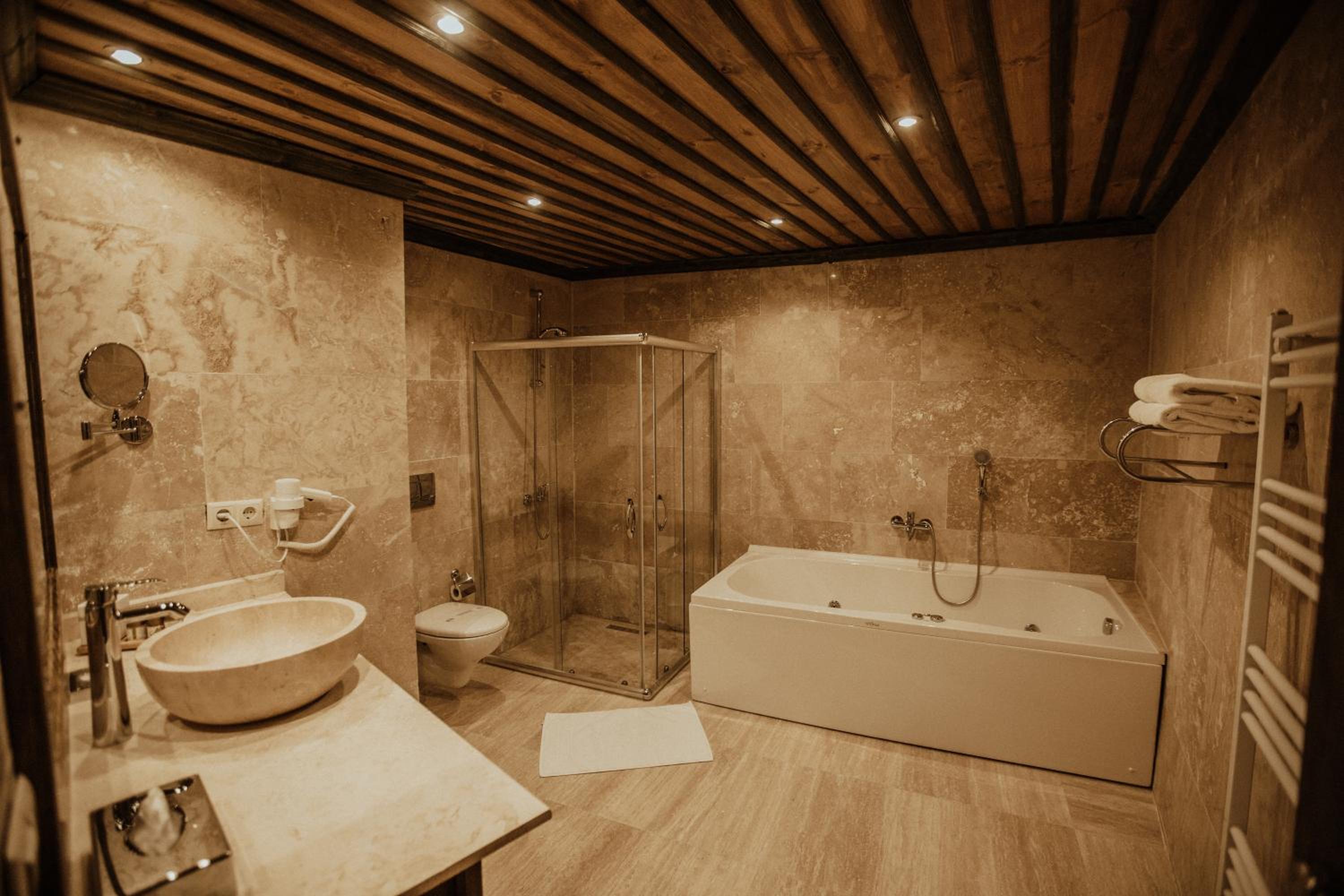 Alia Cave Hotel - Image 16