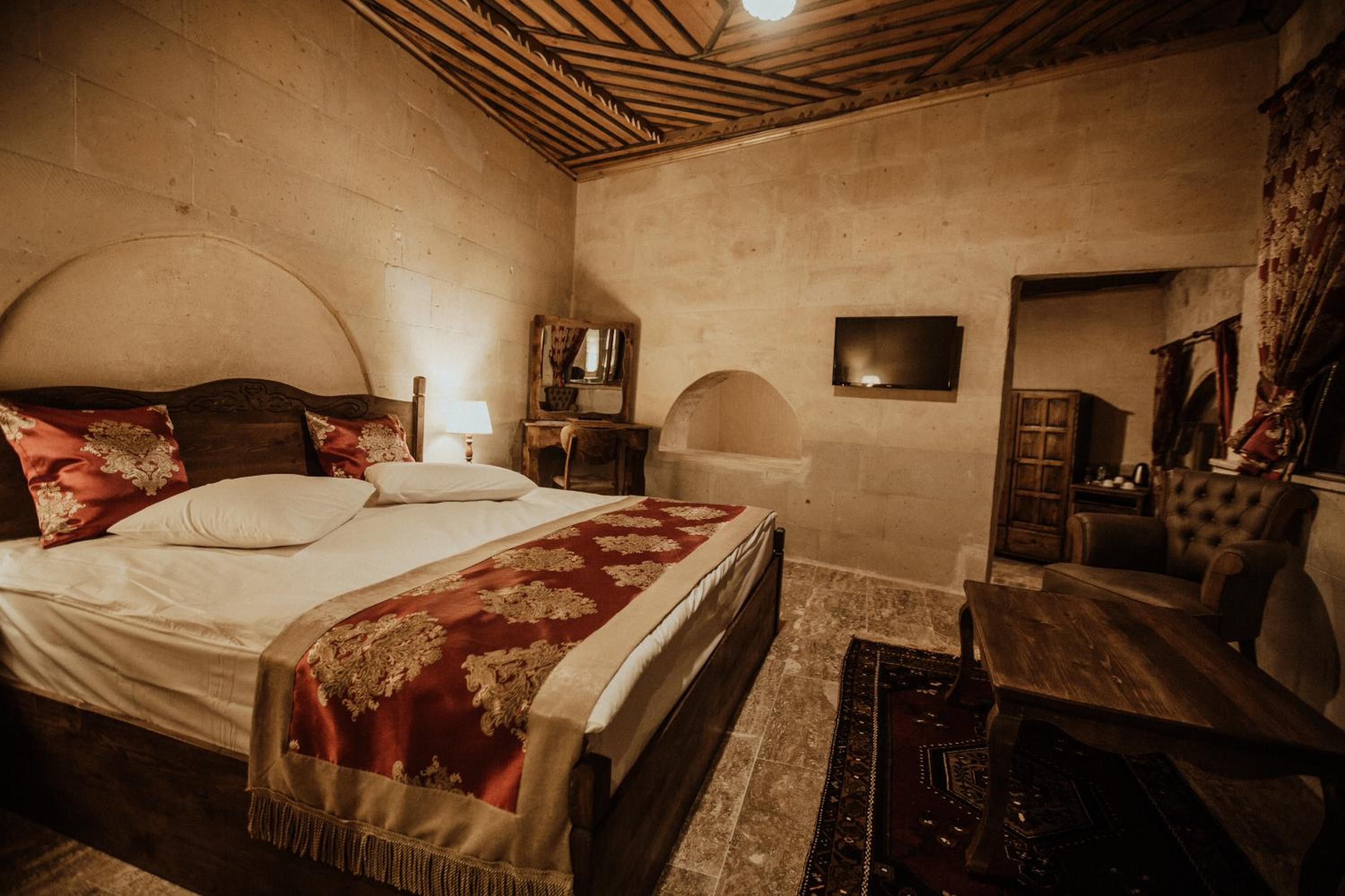 Alia Cave Hotel - Image 13