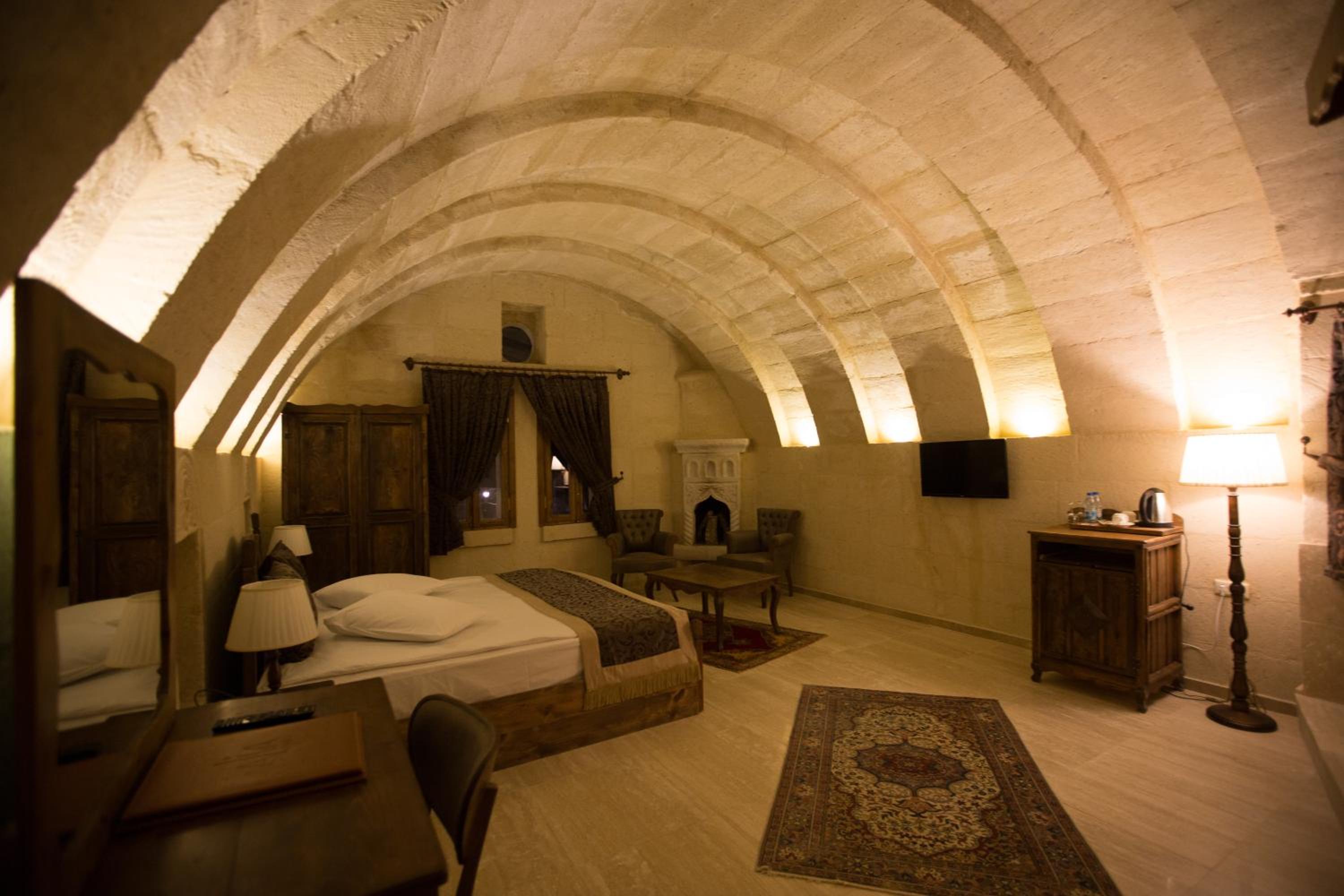 Alia Cave Hotel - Image 31
