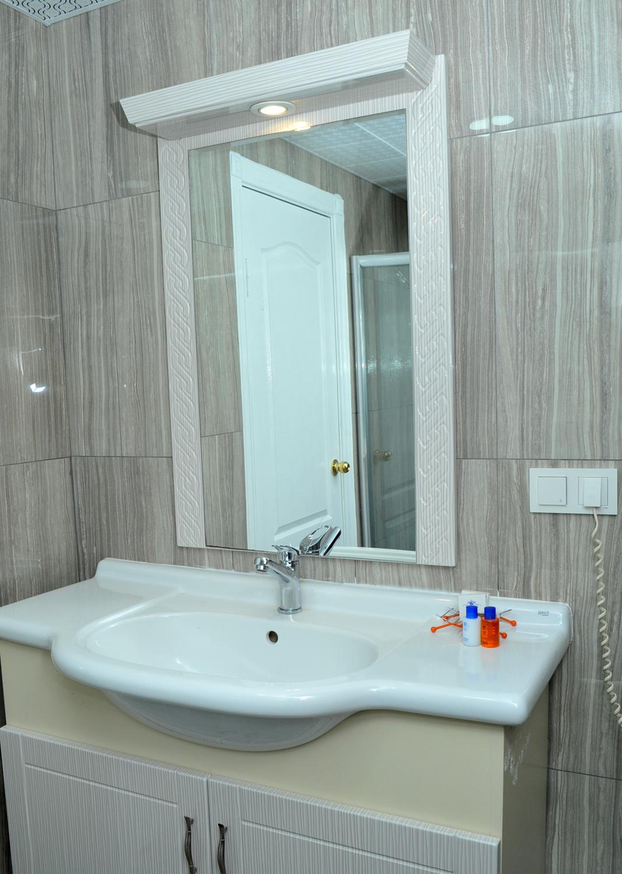 Lion City Hotel Ankara - Image 57