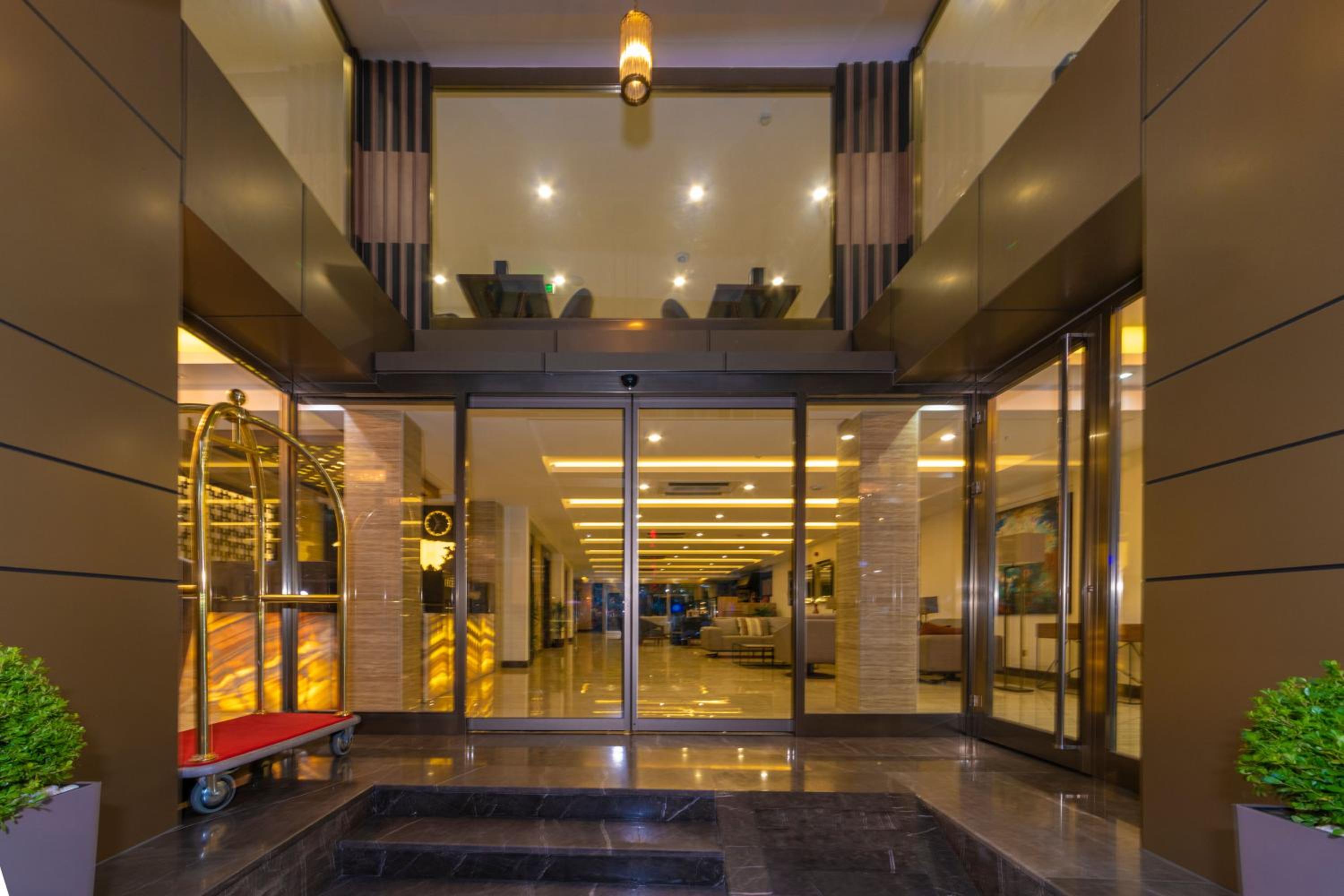 38 Otel - Image 119