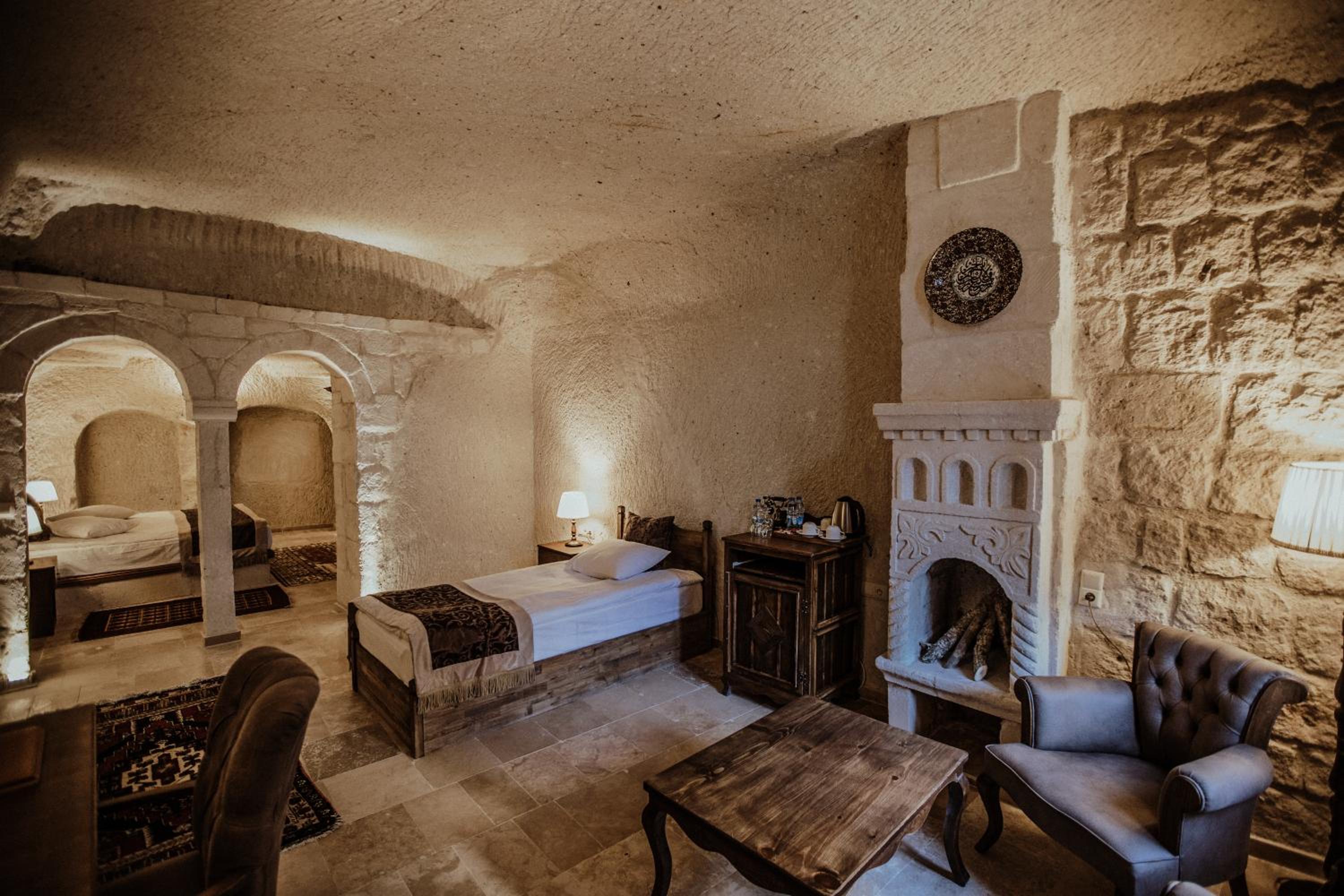 Alia Cave Hotel - Image 15