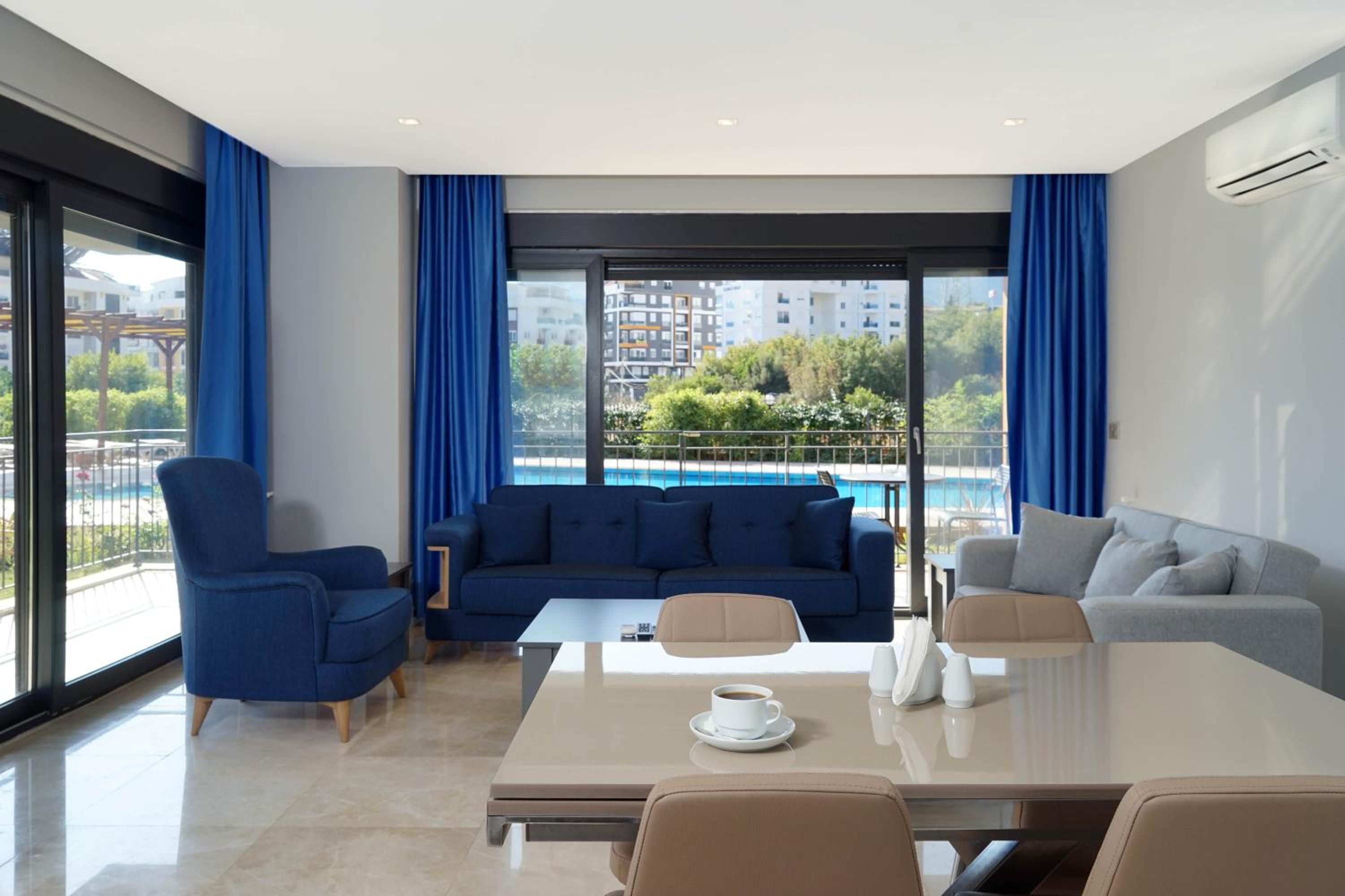MENE SUITES - Image 49
