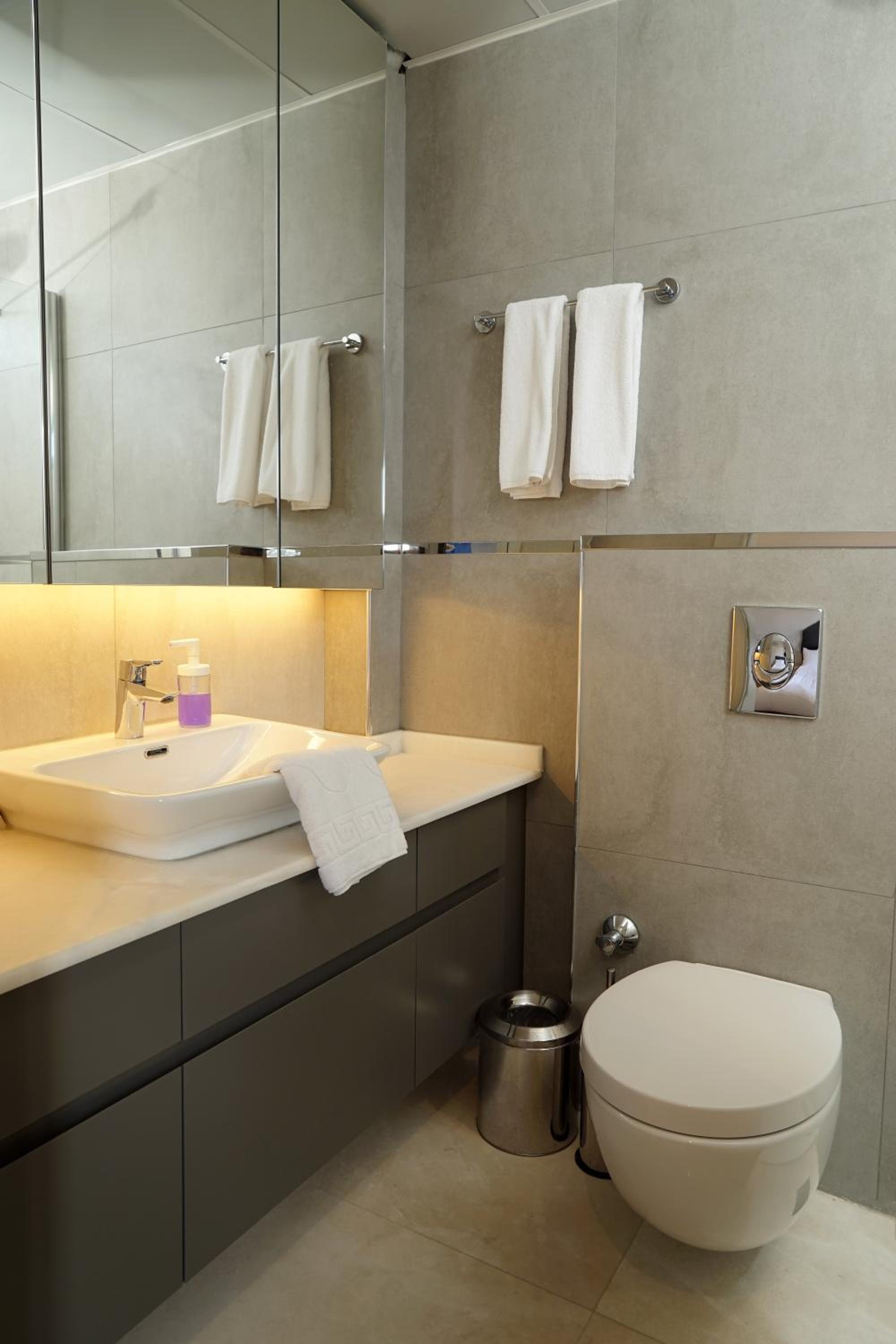 MENE SUITES - Image 38