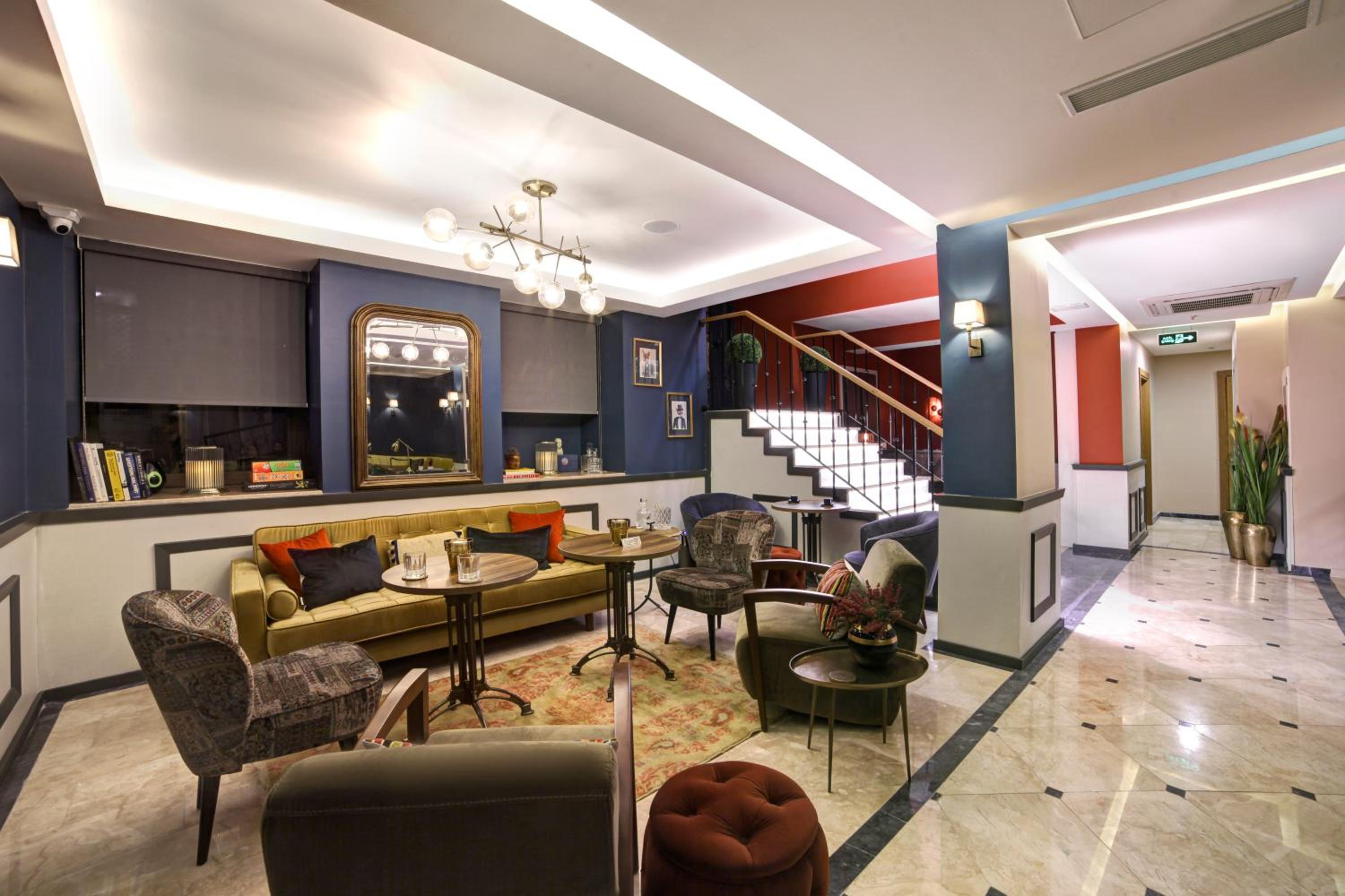 The Fox Otel - Image 96
