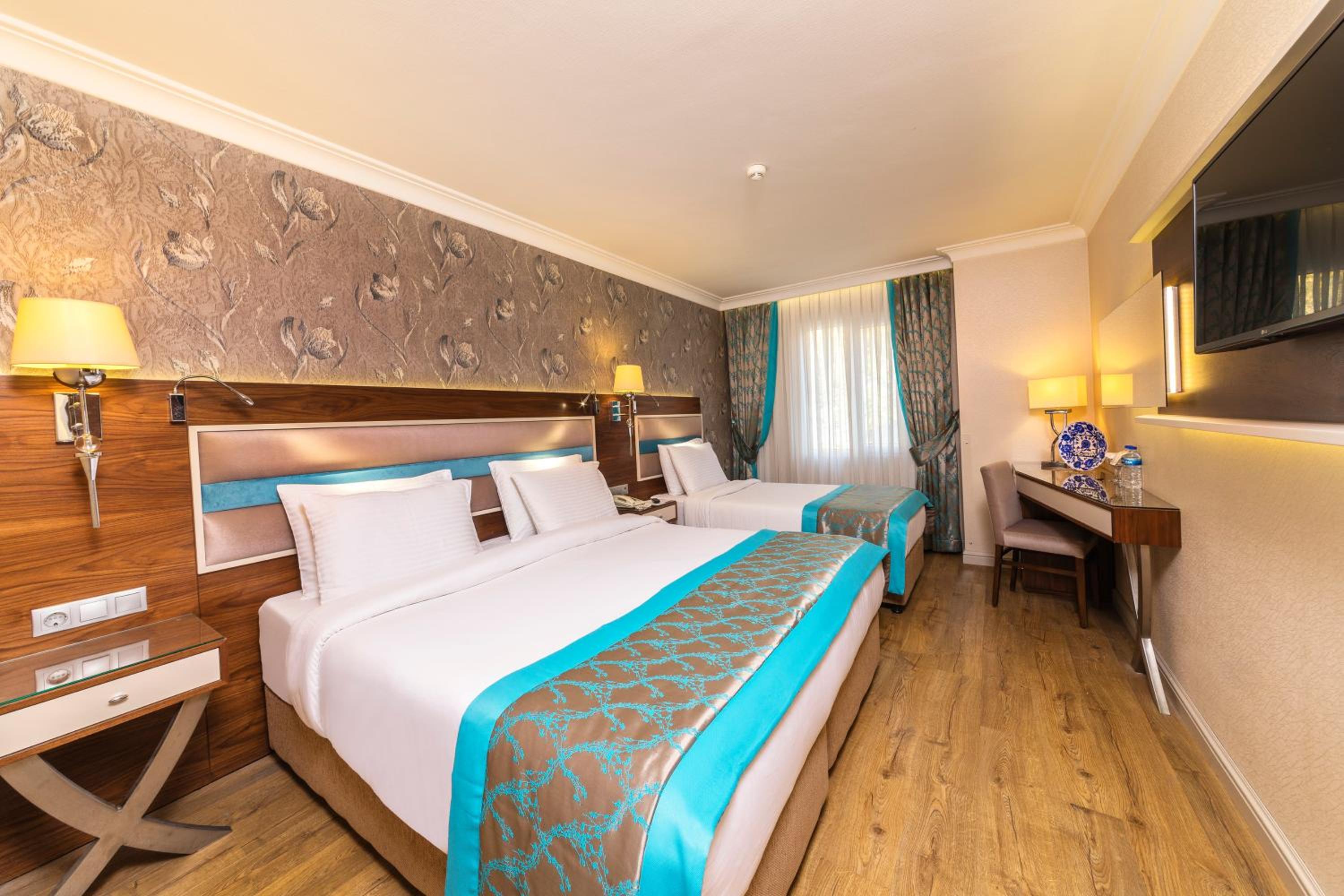 Grand Yavuz Hotel Sultanahmet - Image 17