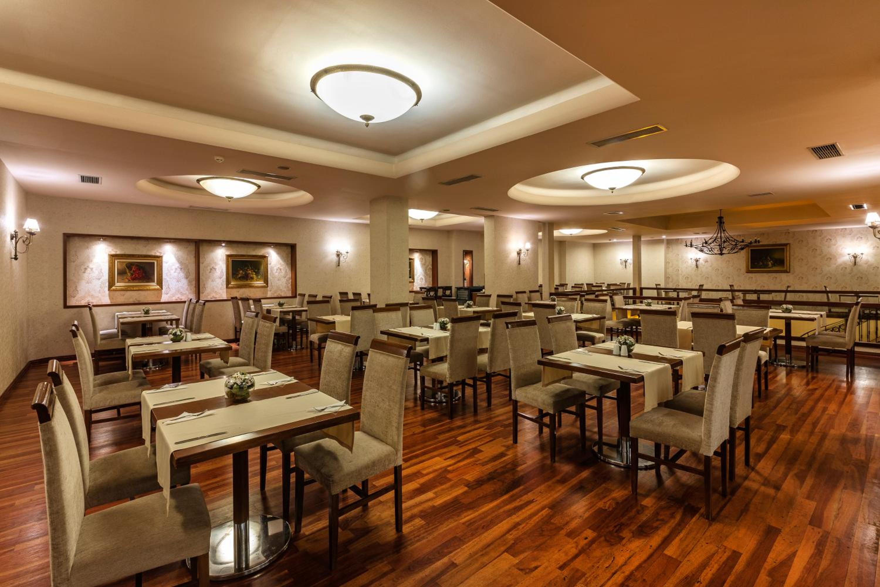 Grand Yavuz Hotel Sultanahmet - Image 6