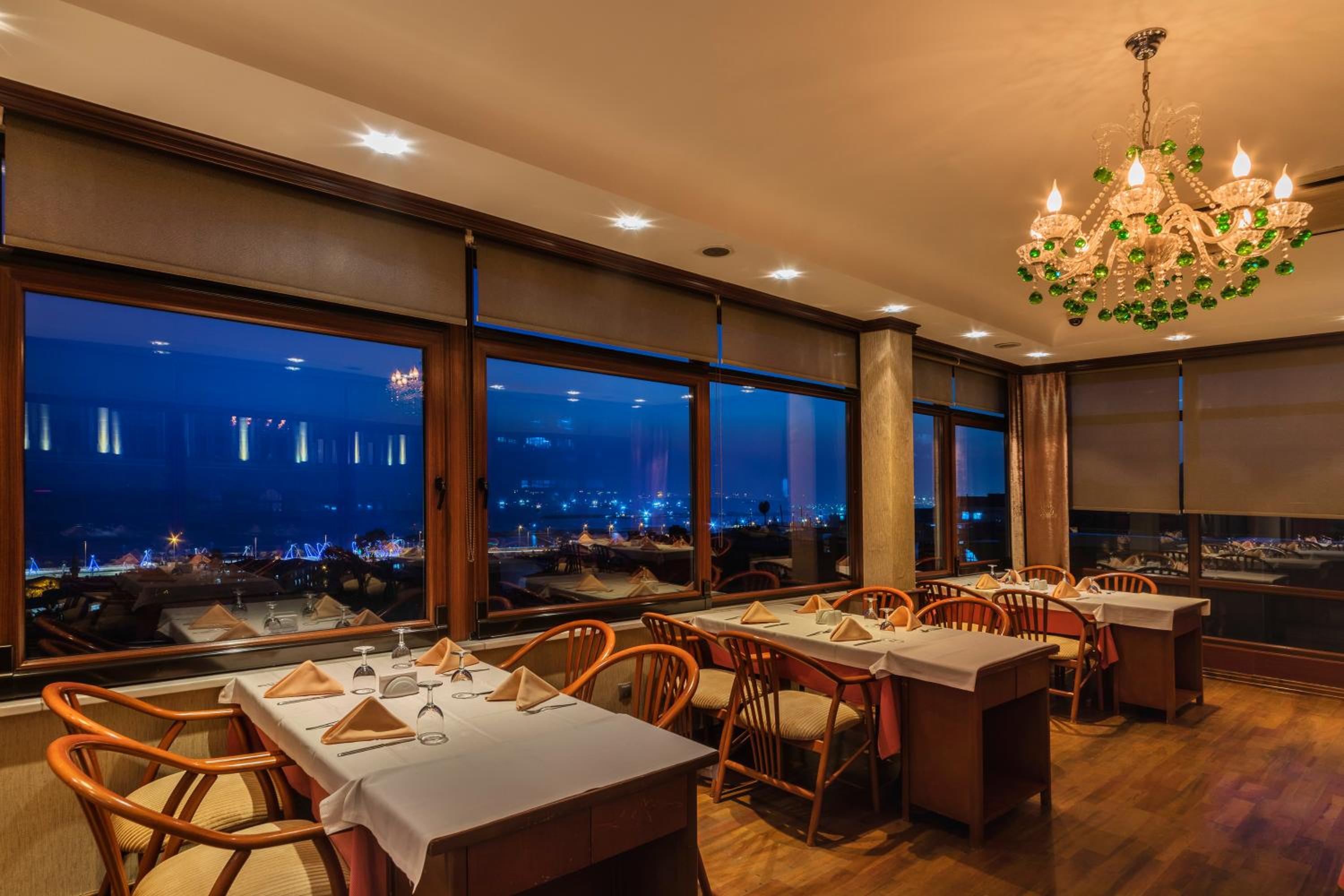Grand Yavuz Hotel Sultanahmet - Image 29